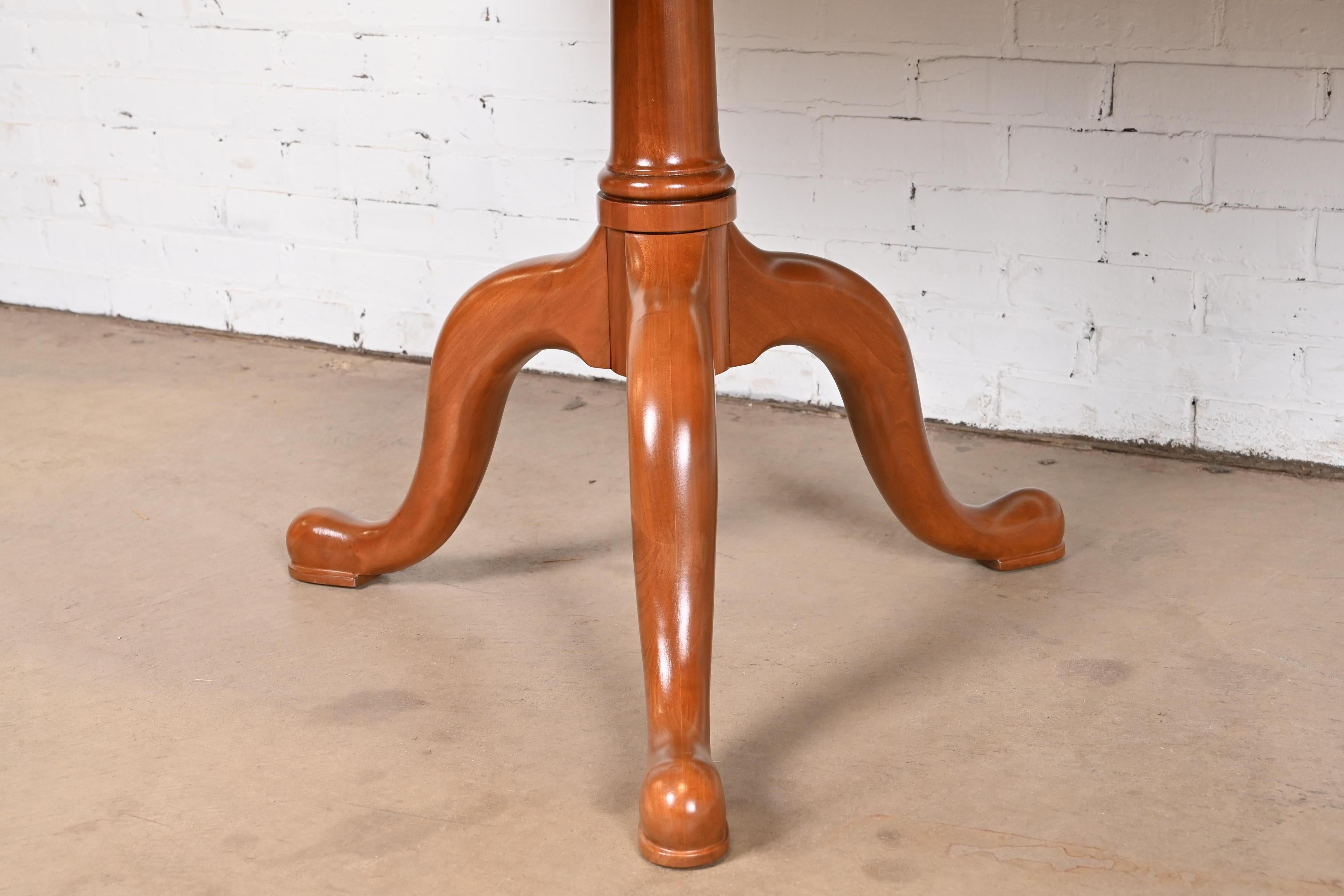 Henkel Harris Georgian Cherry Wood Double Pedestal Dining Table, Refinished For Sale 8
