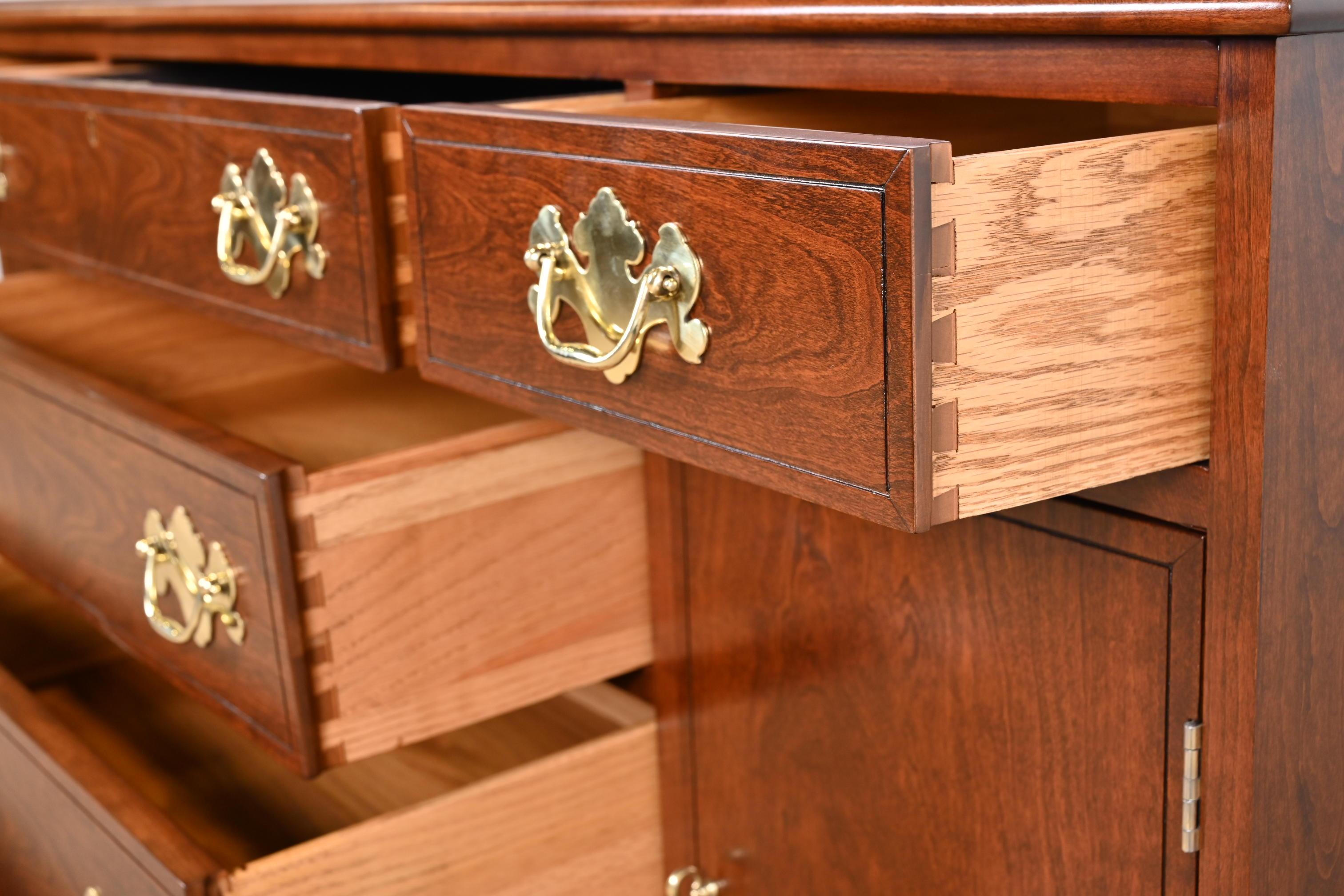 Henkel Harris Georgian Cherry Wood Sideboard or Bar Cabinet, Newly Refinished For Sale 6