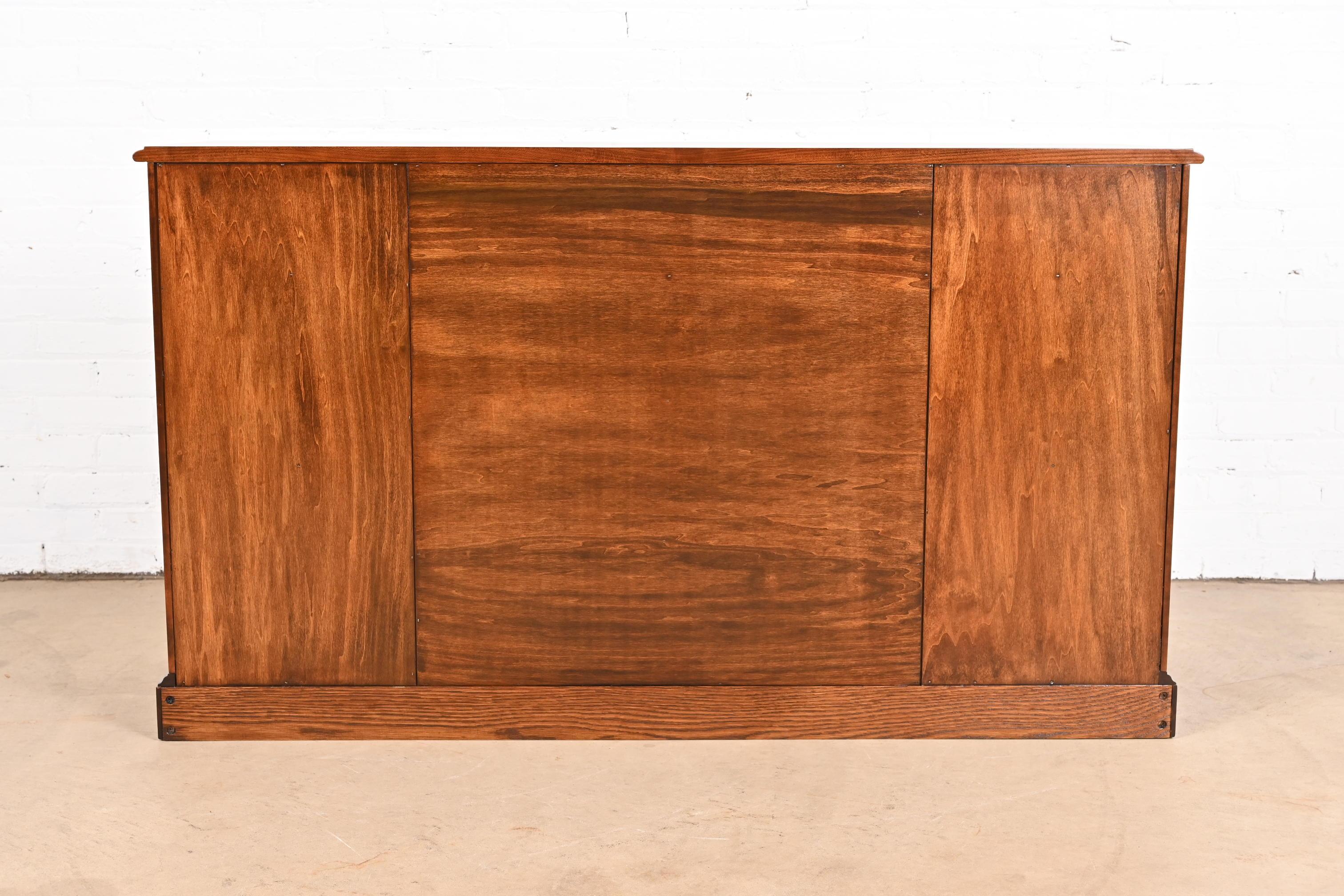 Henkel Harris Georgian Cherry Wood Sideboard or Bar Cabinet, Newly Refinished For Sale 12