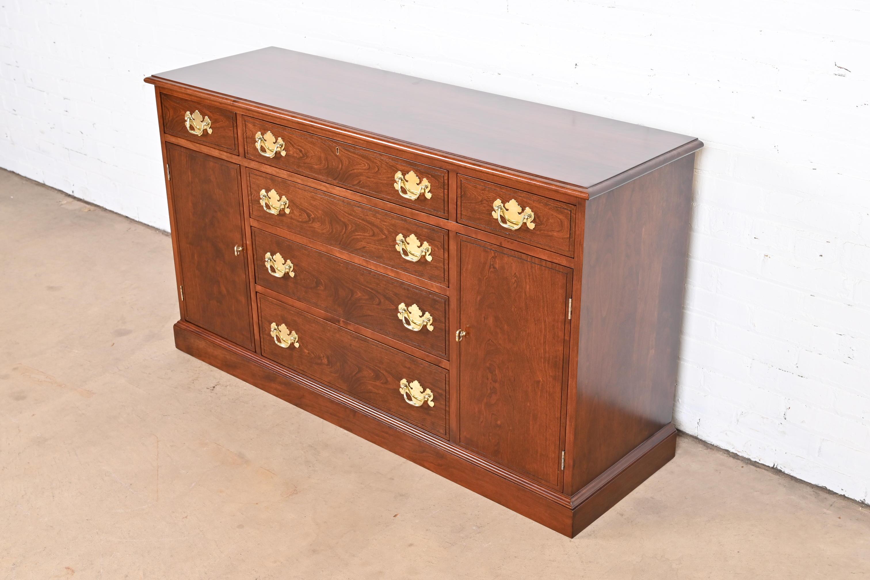 Late 20th Century Henkel Harris Georgian Cherry Wood Sideboard or Bar Cabinet, Newly Refinished For Sale