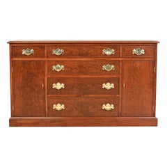 Henkel Harris Georgianisches Sideboard oder Barschrank aus Kirschbaumholz, neu lackiert