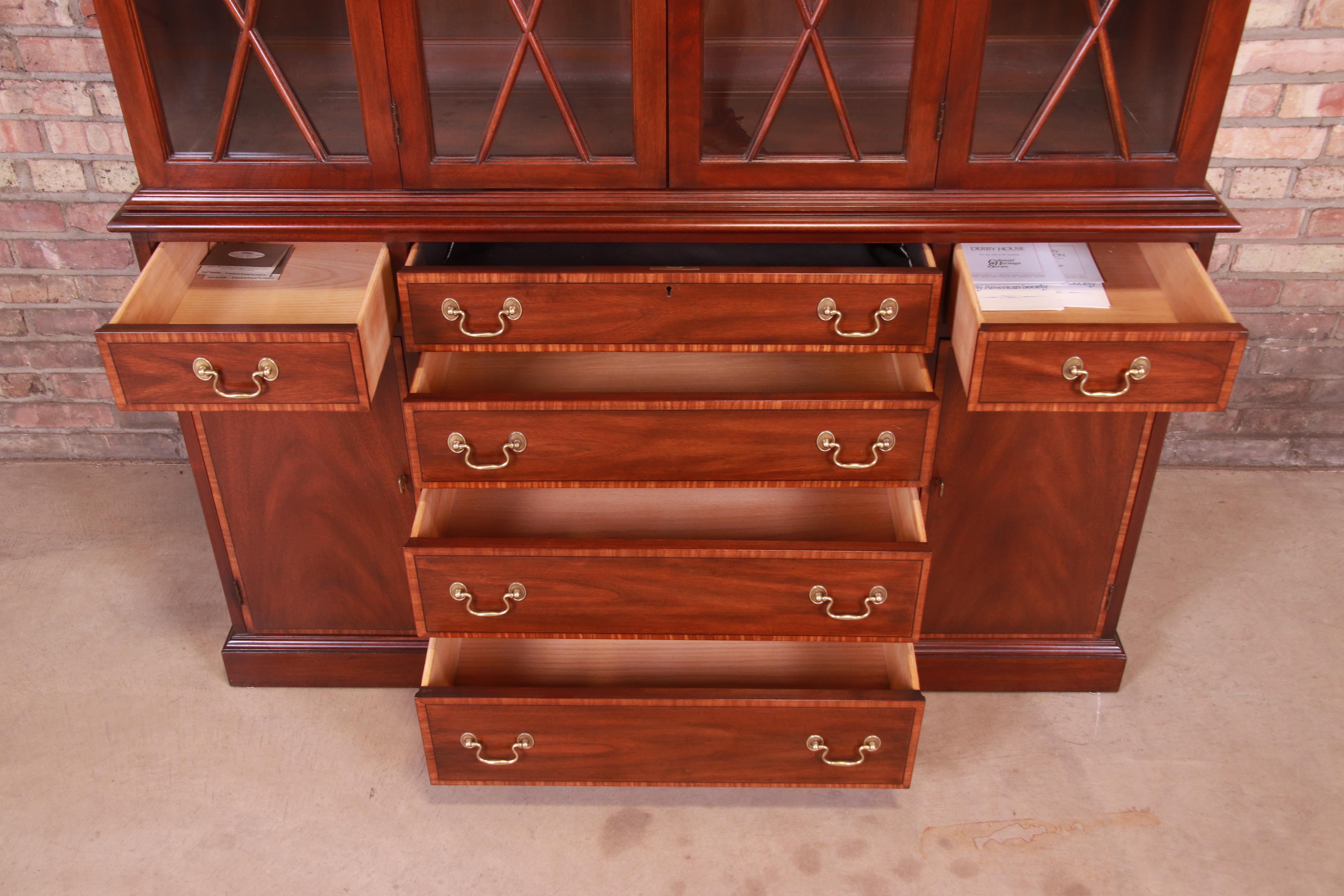 Henkel Harris Georgian Mahogany Breakfront Bookcase Cabinet 5