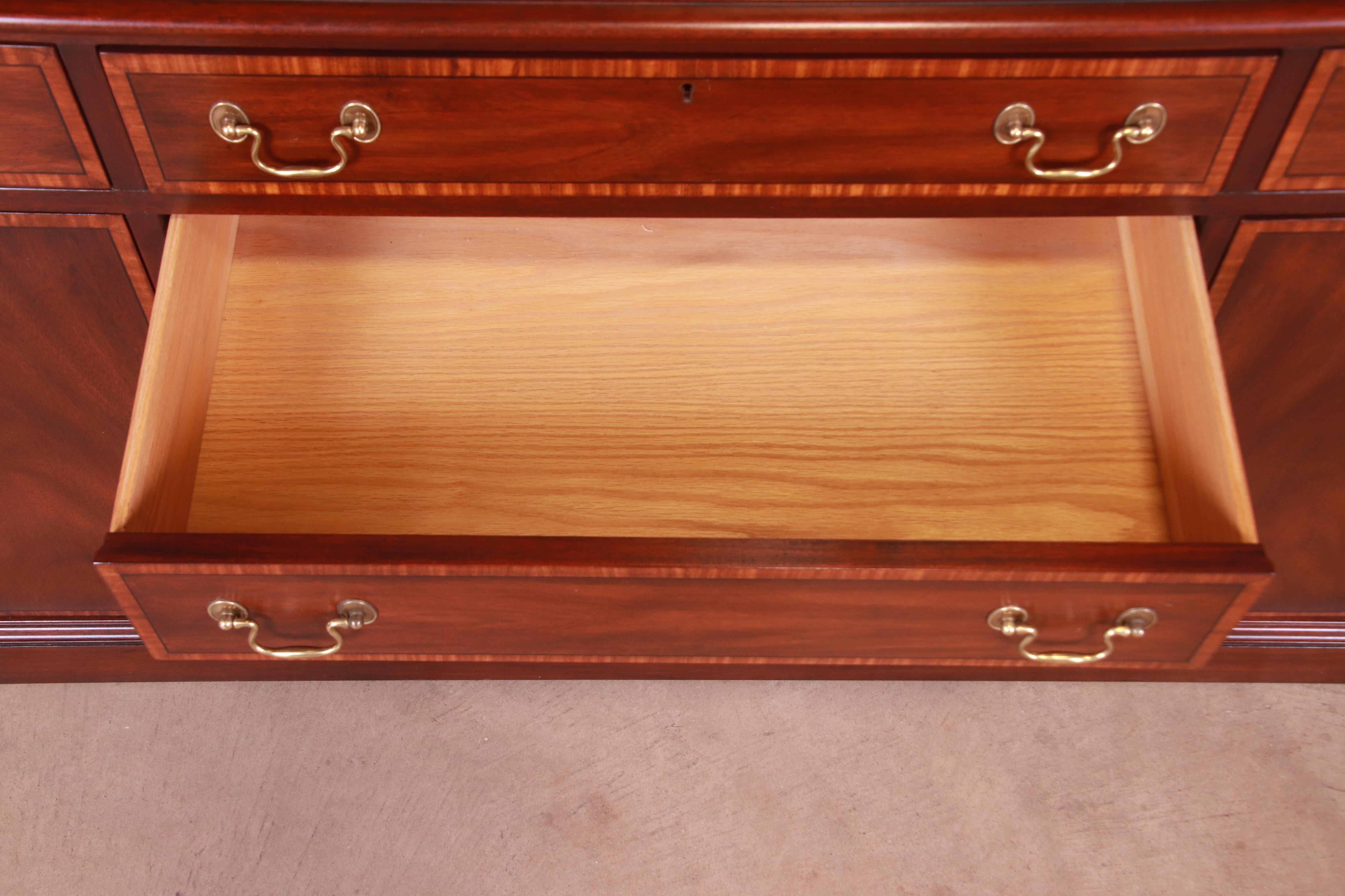 Henkel Harris Georgian Mahogany Breakfront Bookcase Cabinet 2