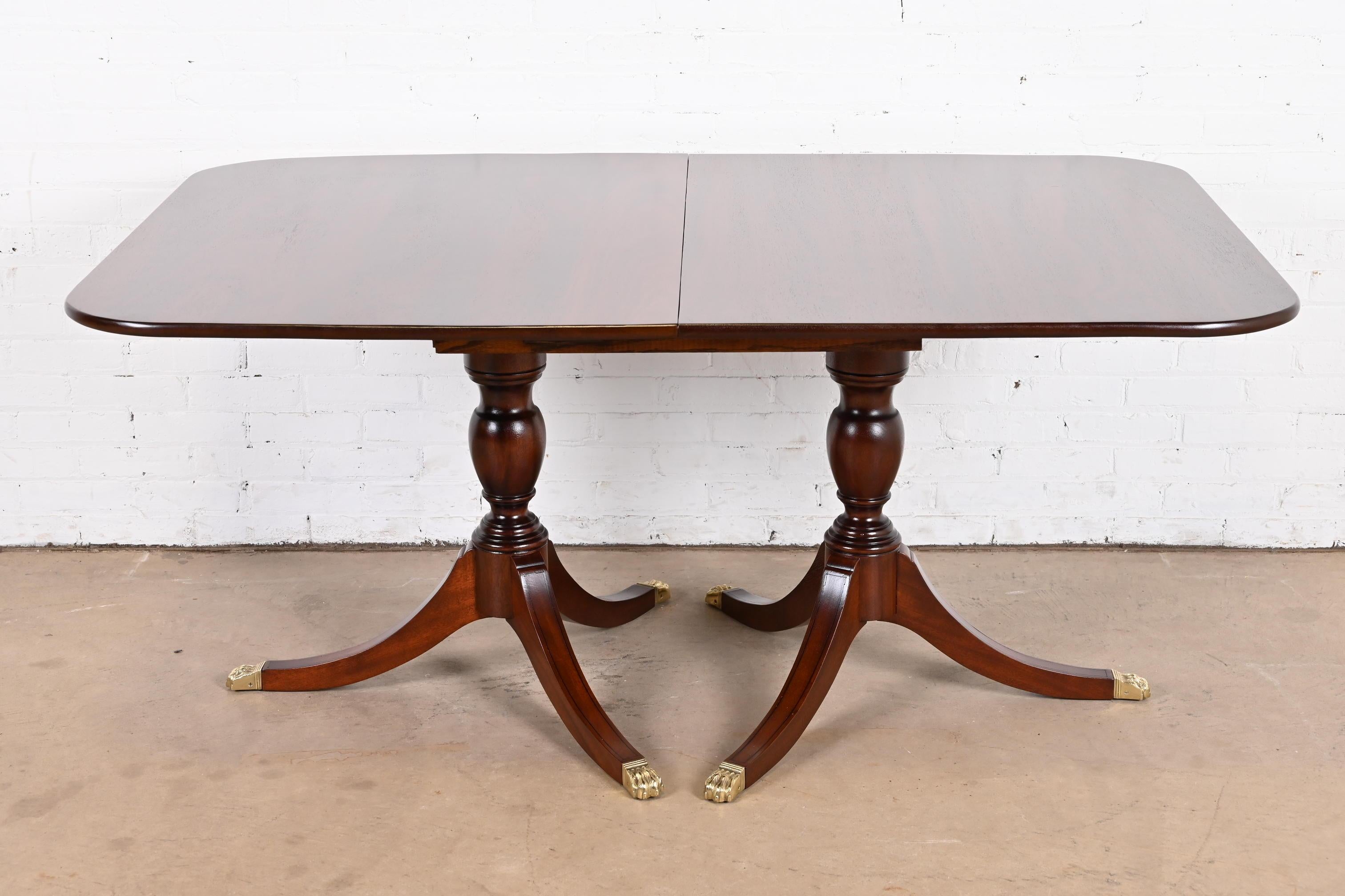 Henkel Harris Georgian Mahogany Double Pedestal Dining Table, Newly Refinished 7
