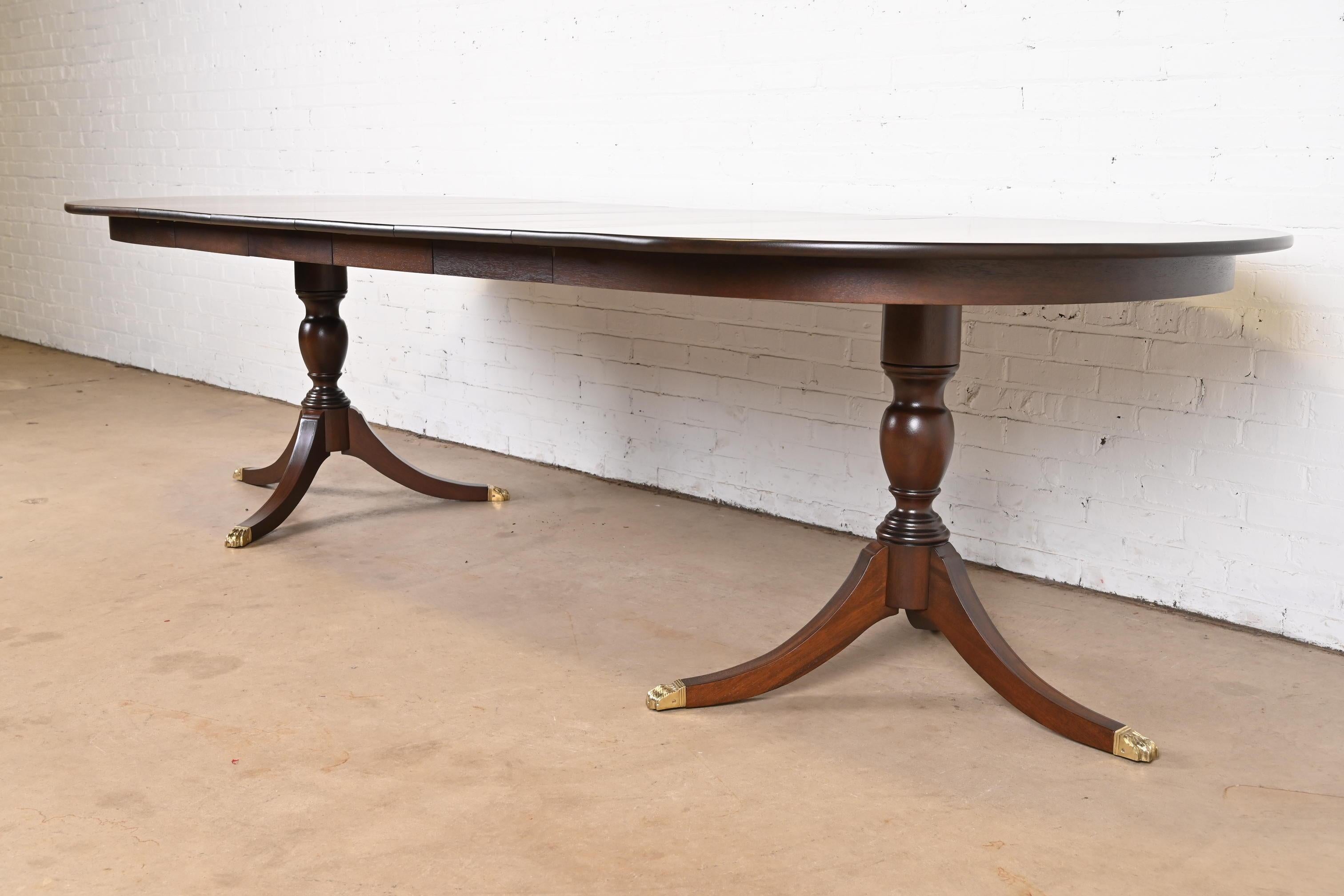 American Henkel Harris Georgian Mahogany Double Pedestal Dining Table, Newly Refinished