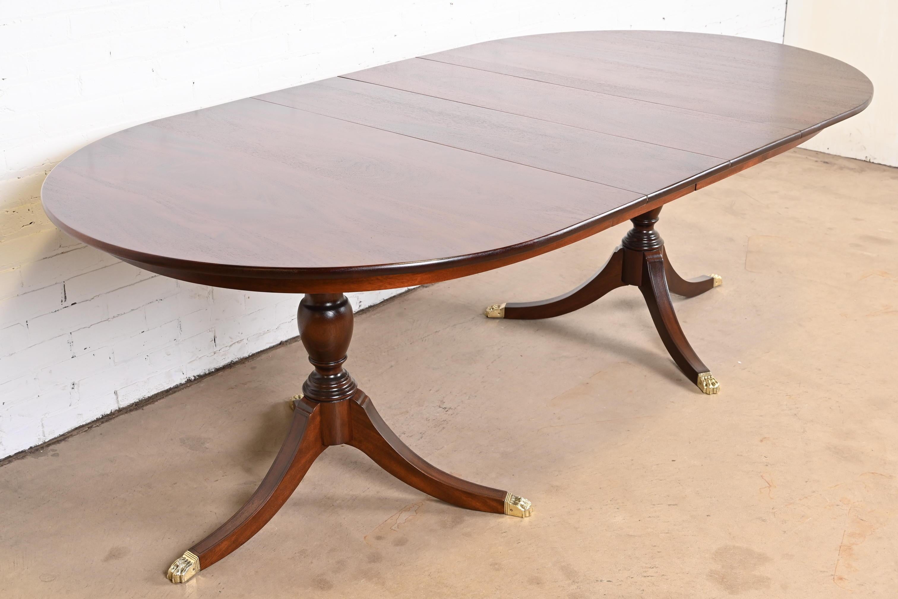 Henkel Harris Georgian Mahogany Double Pedestal Dining Table, Newly Refinished 1