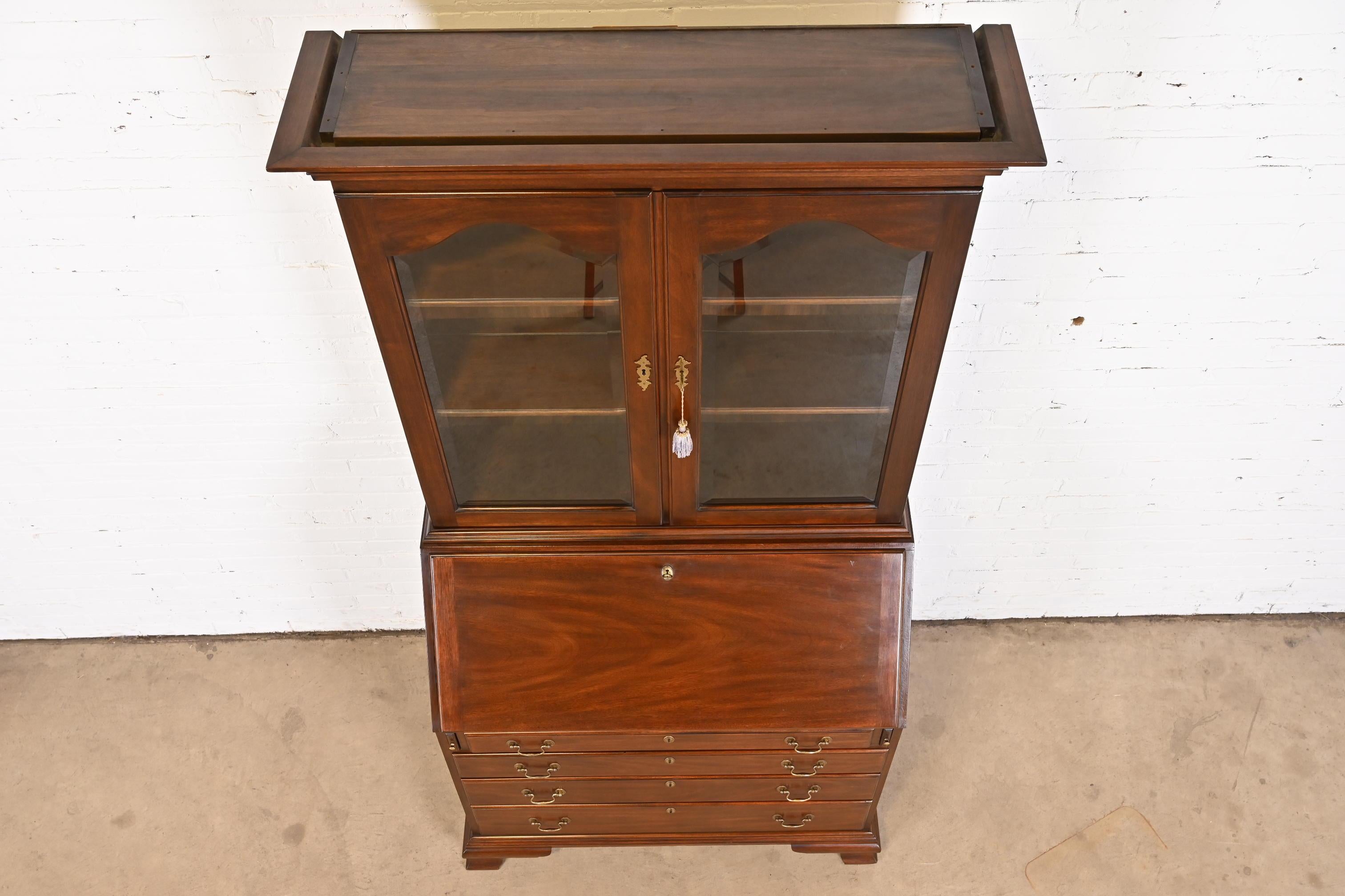 Henkel Harris Georgian Mahogany Drop Front Secretary Desk with Bookcase Hutch For Sale 6