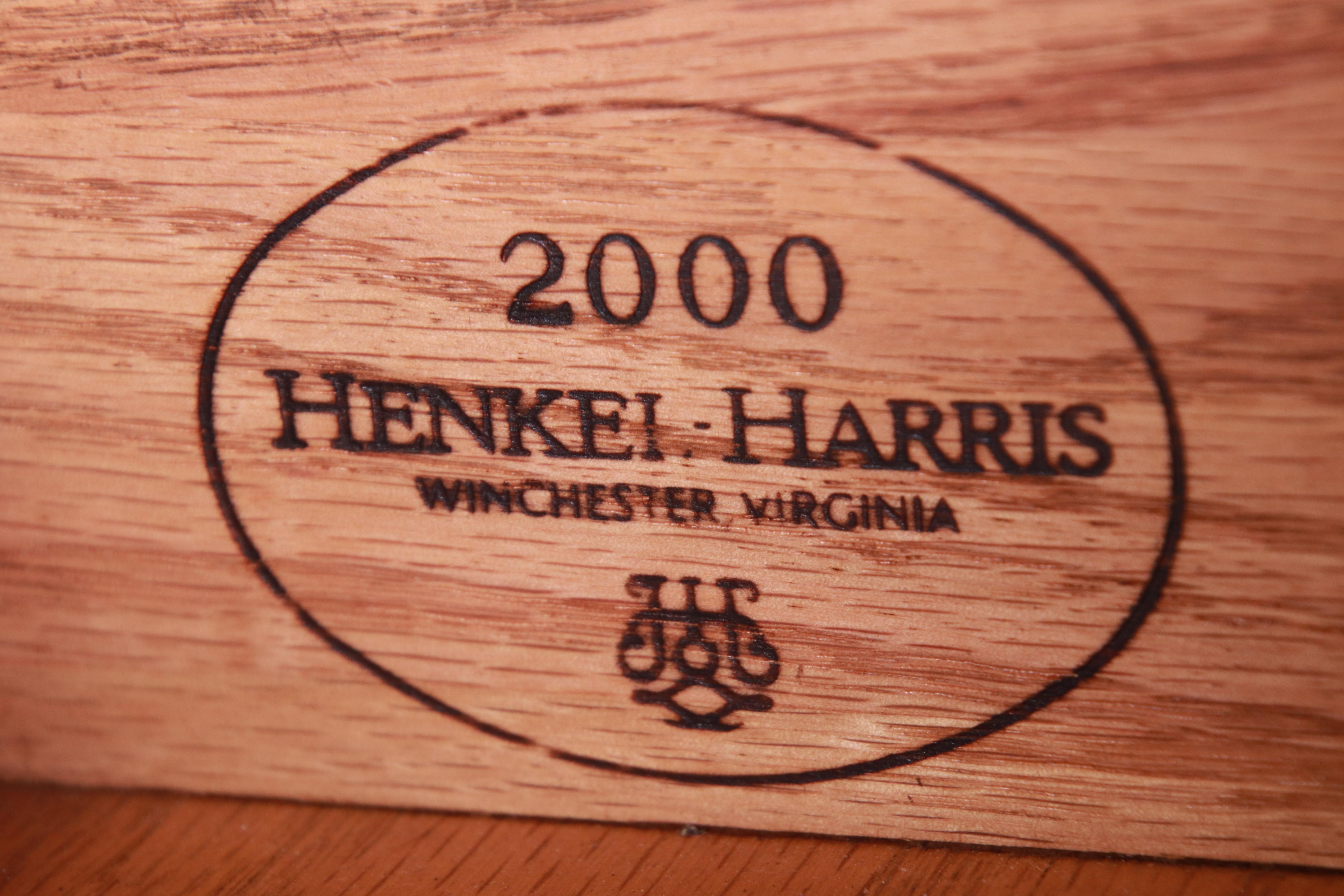 Henkel Harris Georgian Mahogany Drop-Leaf Pembroke Side Table 6