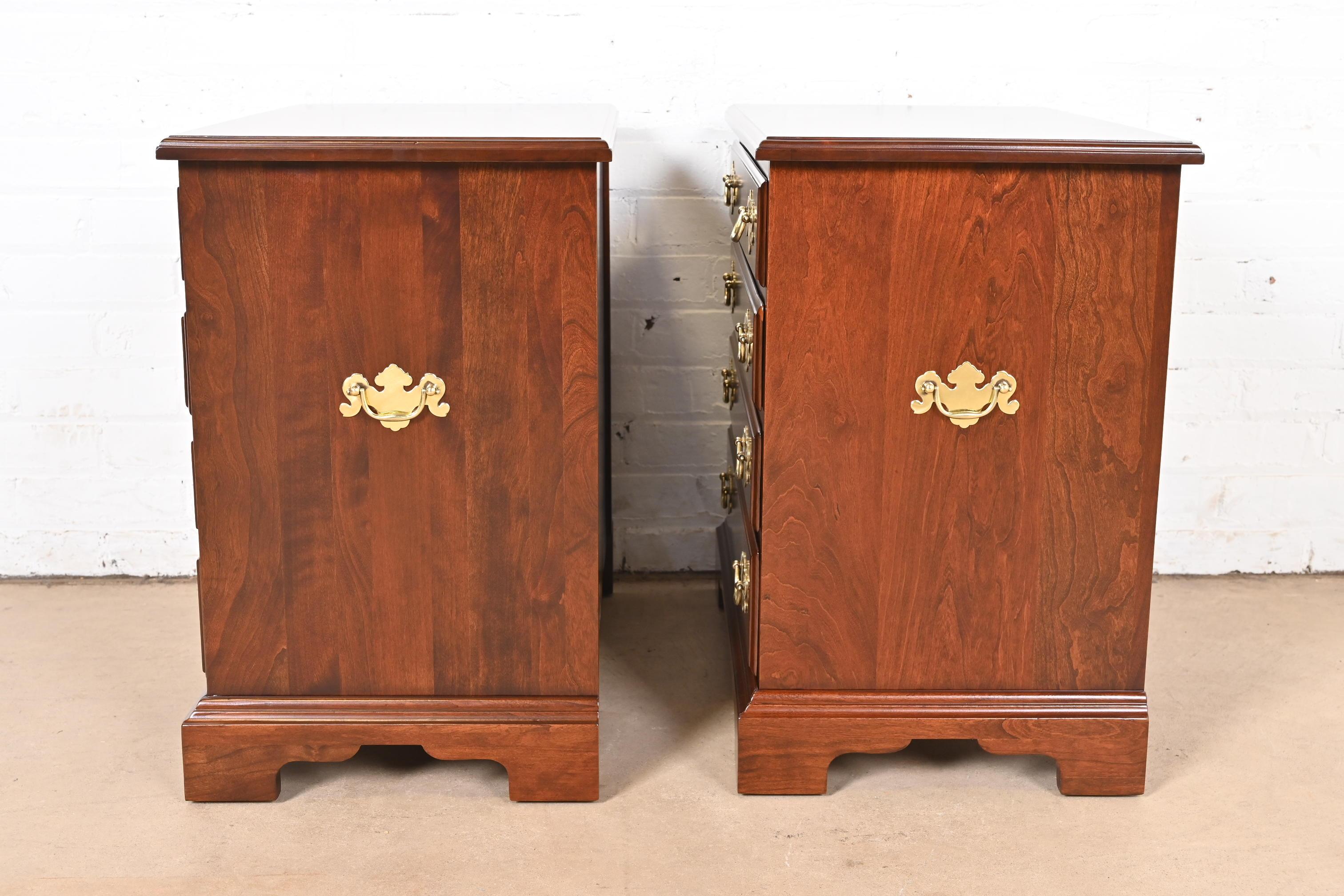 Henkel Harris Georgian Solid Cherry Wood Bedside Chests, Newly Refinished For Sale 6