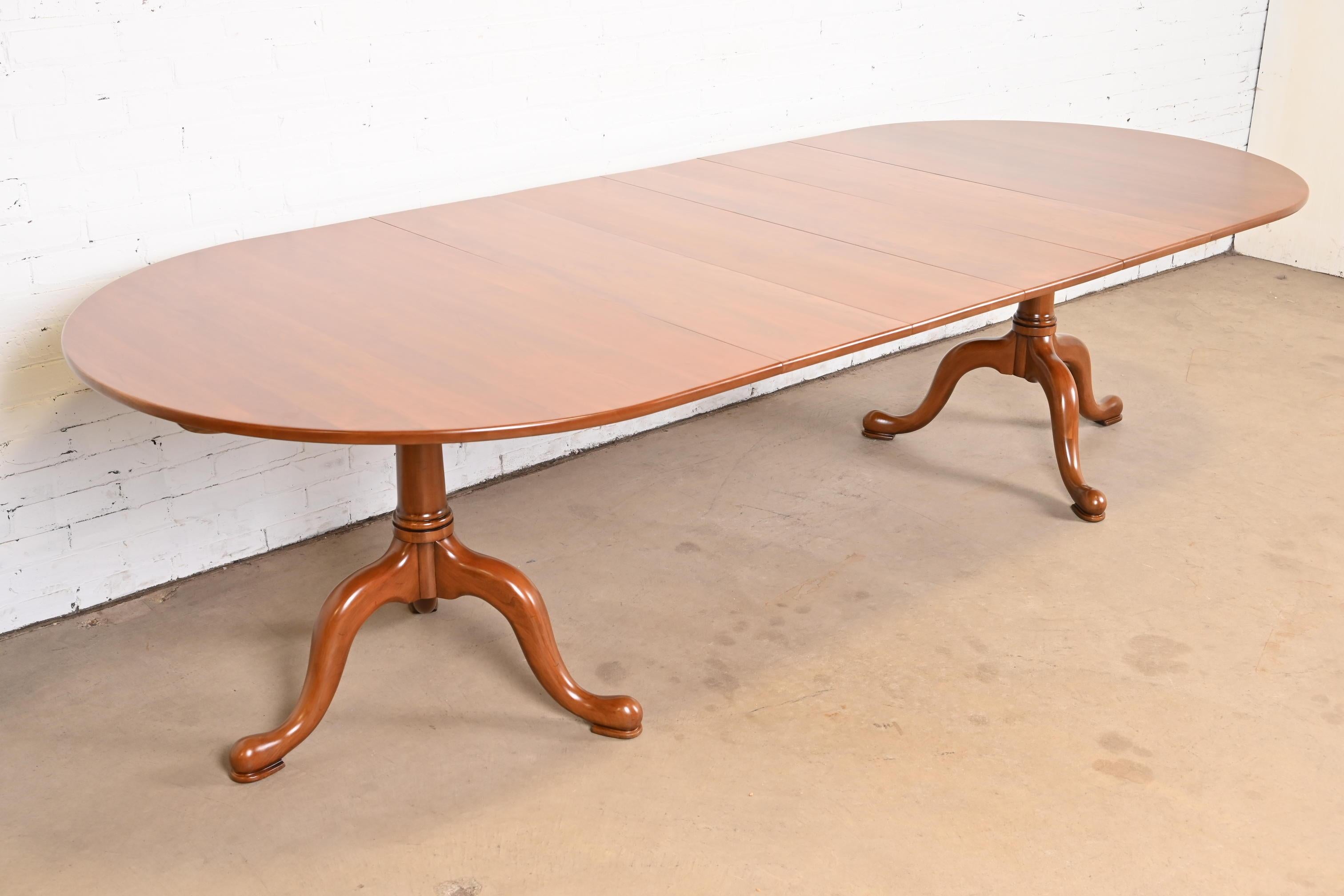 Mid-20th Century Henkel Harris Georgian Solid Cherry Wood Double Pedestal Extension Dining Table For Sale