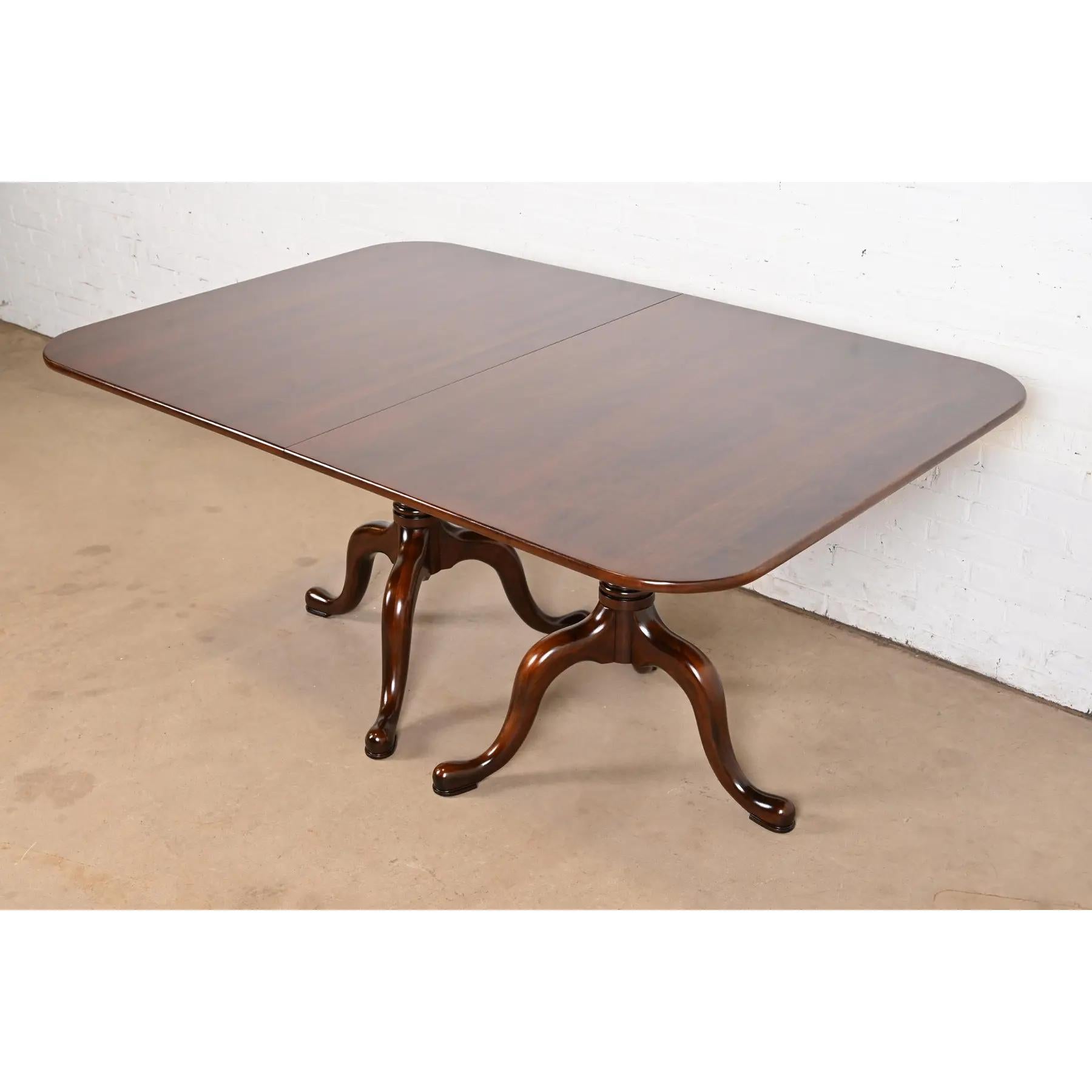 Henkel Harris Georgian Solid Cherry Wood Double Pedestal Extension Dining Table For Sale 4
