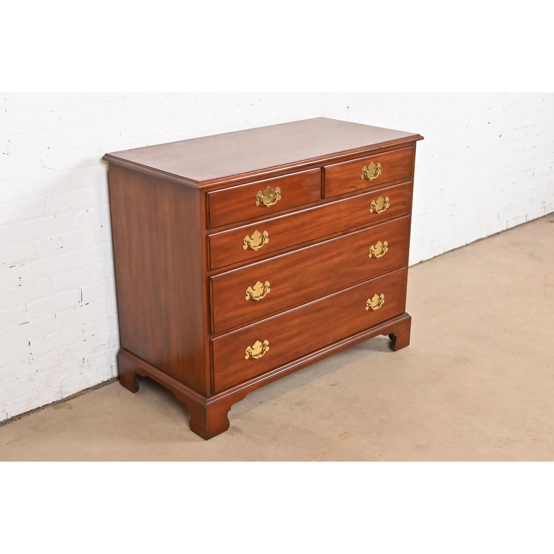 Late 20th Century Henkel Harris Georgian Solid Cherry Wood Five-Drawer Dresser or Chest of Drawers For Sale