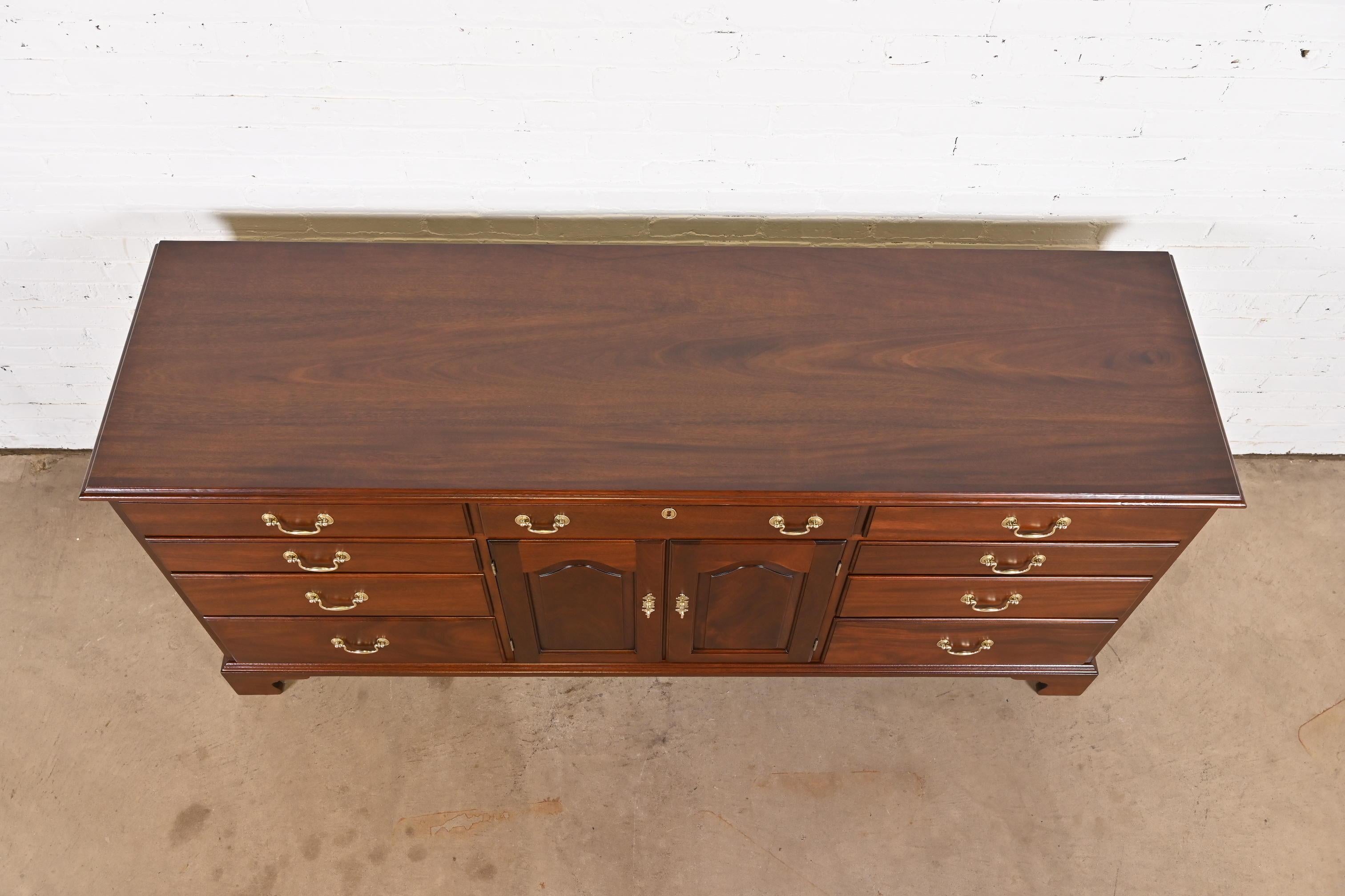 Henkel Harris Georgian Solid Mahogany Dresser or Credenza, Newly Refinished For Sale 7