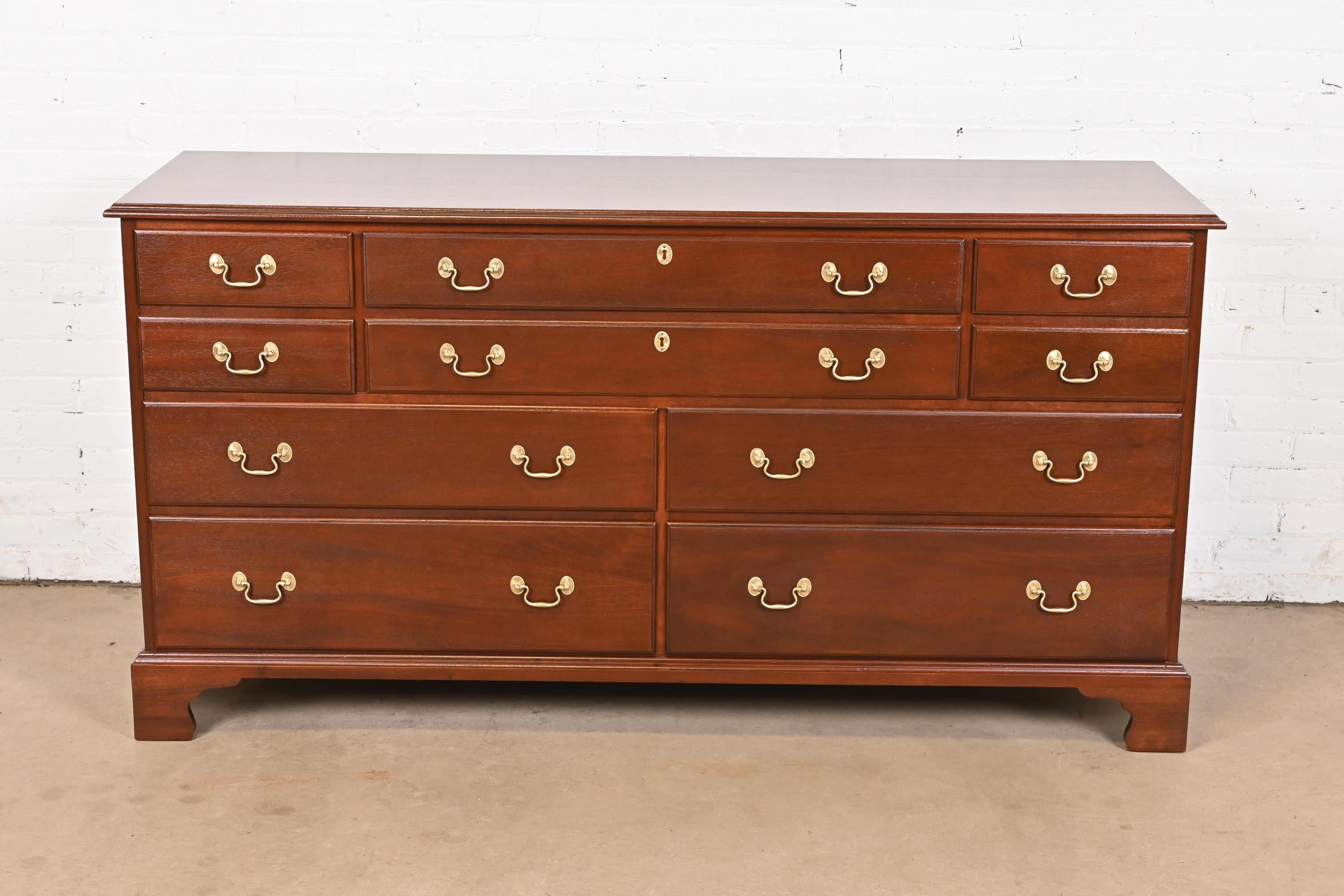 American Henkel Harris Georgian Solid Mahogany Ten-Drawer Dresser or Credenza, Refinished For Sale