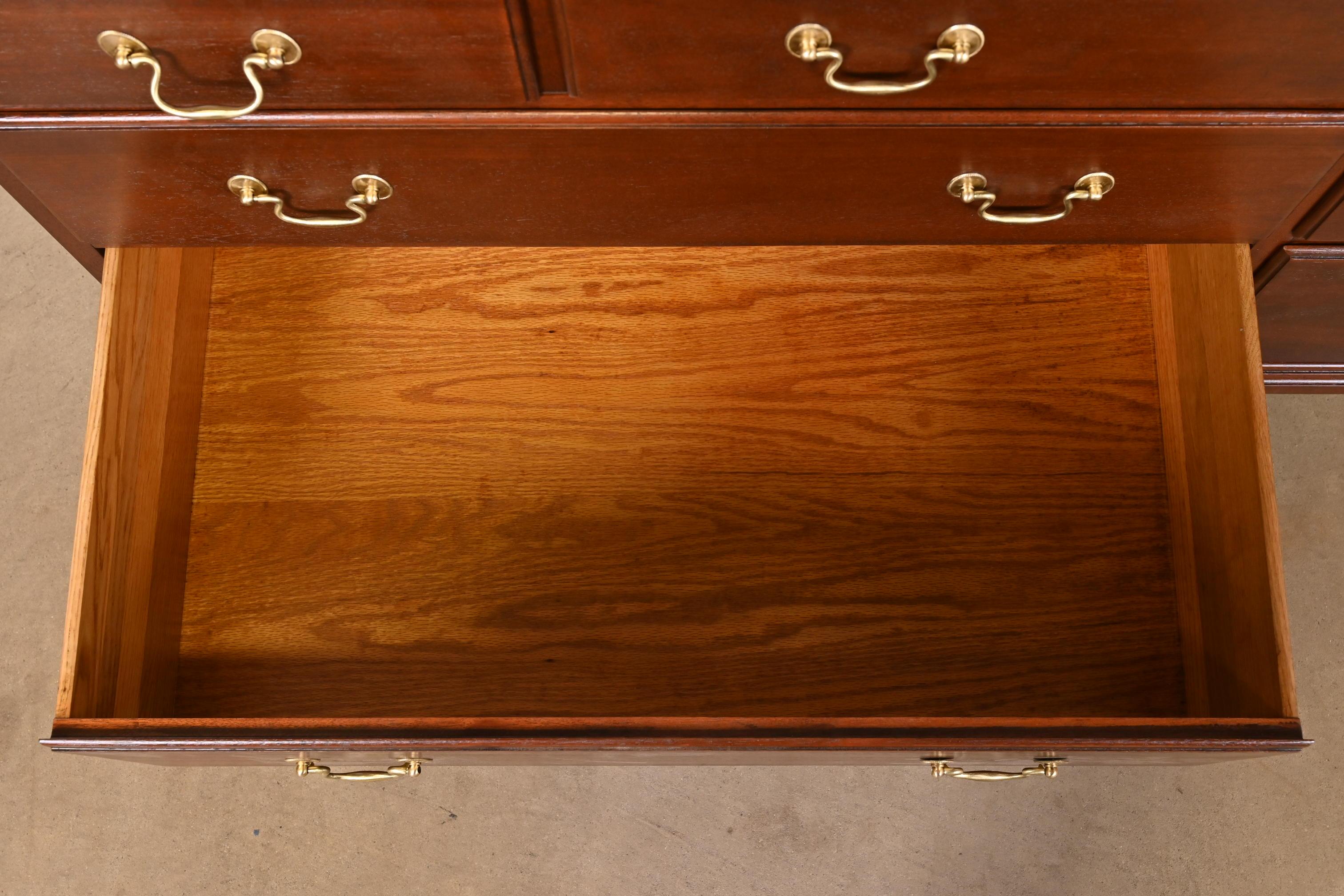 Henkel Harris Georgian Solid Mahogany Ten-Drawer Dresser or Credenza, Refinished For Sale 1