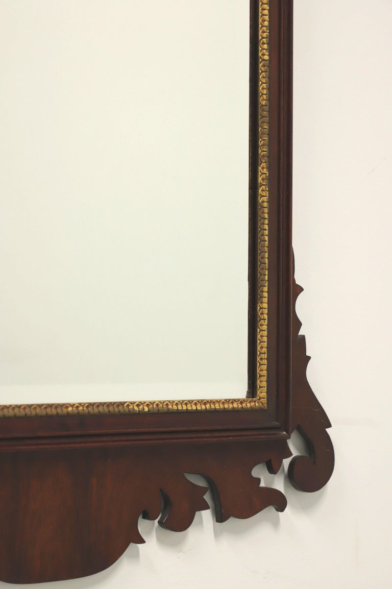HENKEL HARRIS H-5 Mahogany Chippendale Mirror For Sale 2