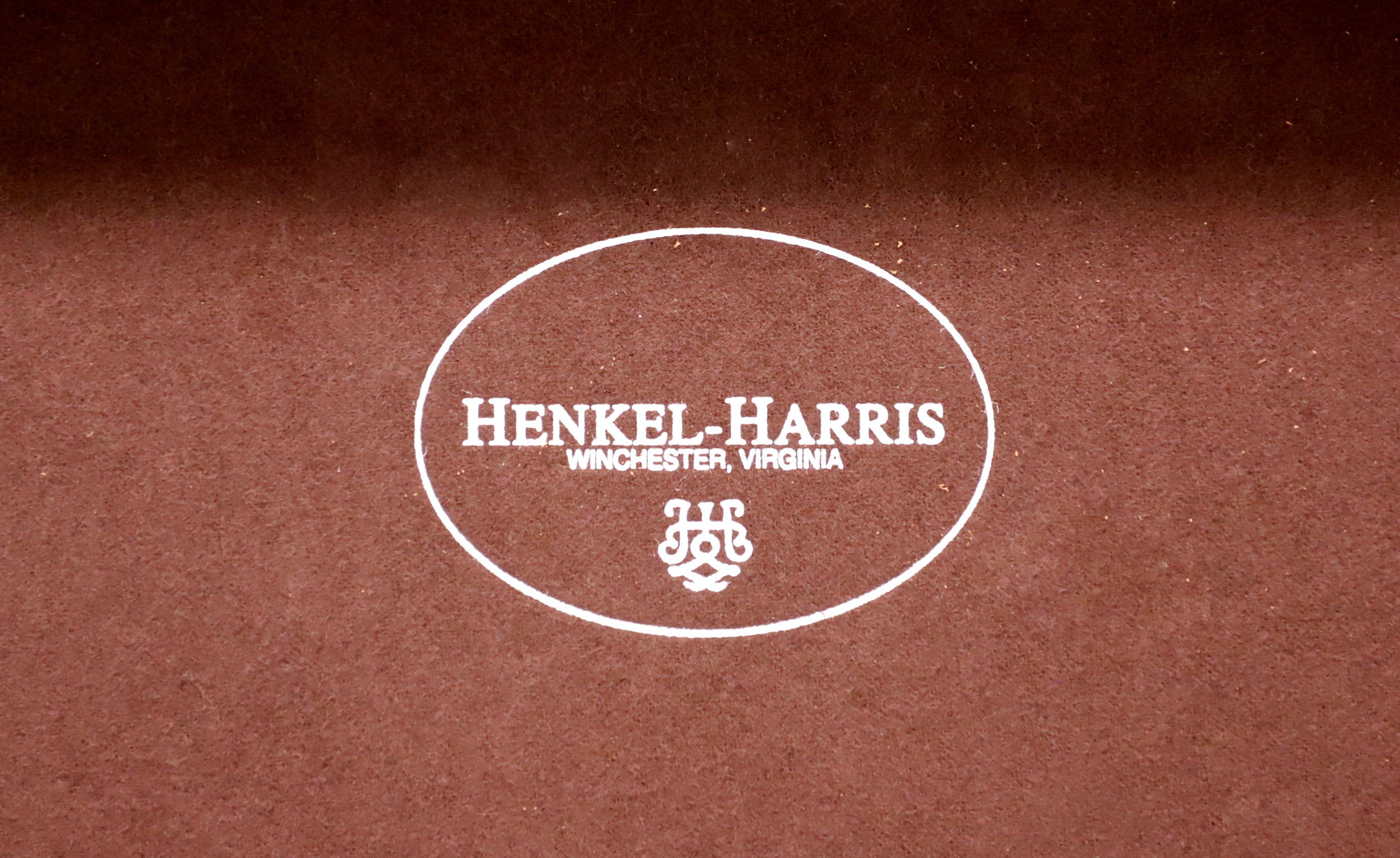 HENKEL HARRIS Hepplewhite Inlaid Mahogany Silver Chest 2529 Finish 29 8