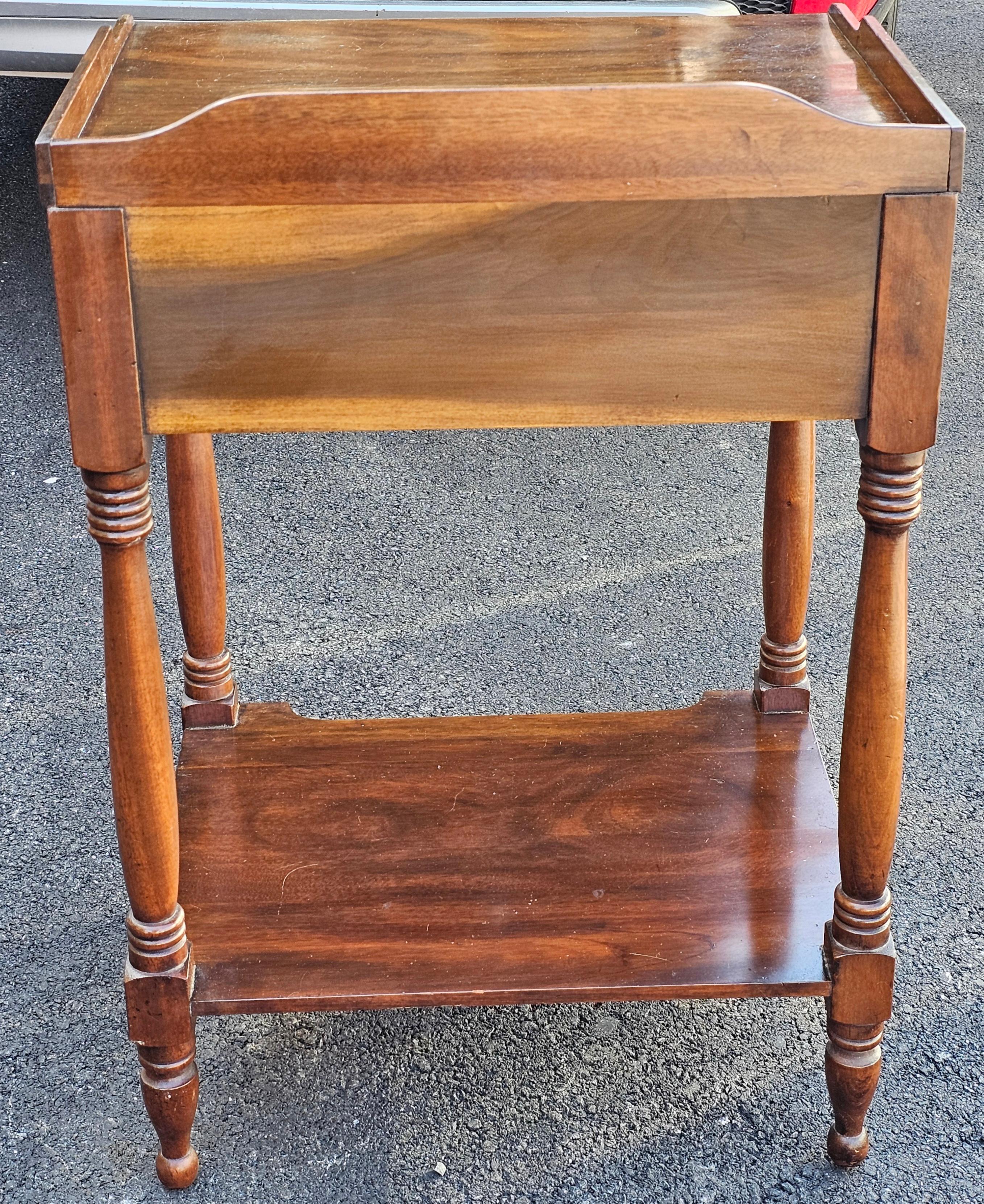 Henkel-Harris Mid-Century Solid Genuine Mahogany Bedside Table or Washstand For Sale 2