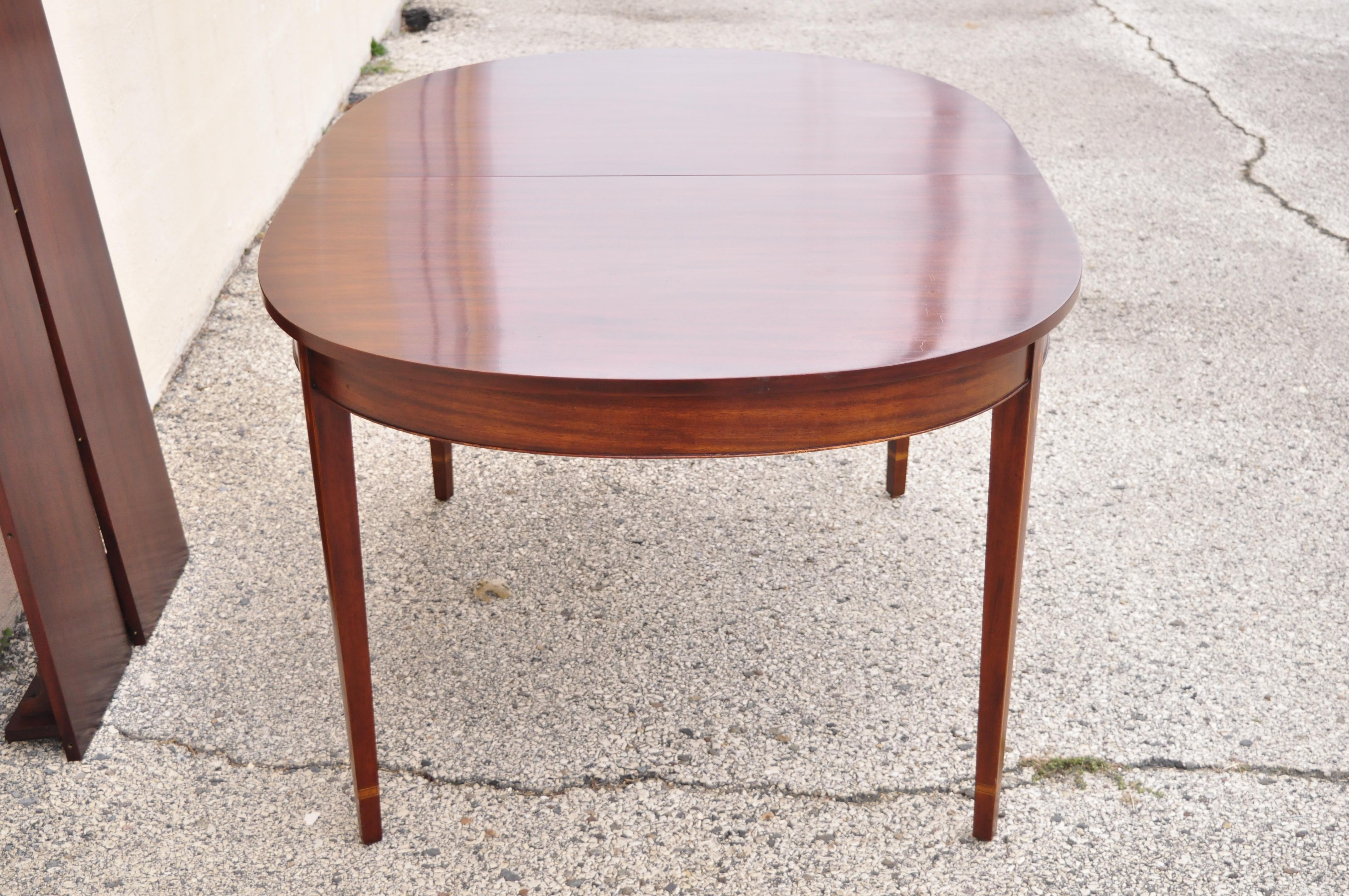 Henkel Harris Oval Mahogany Dining Room Table with Inlaid Legs and Two Leaves 2