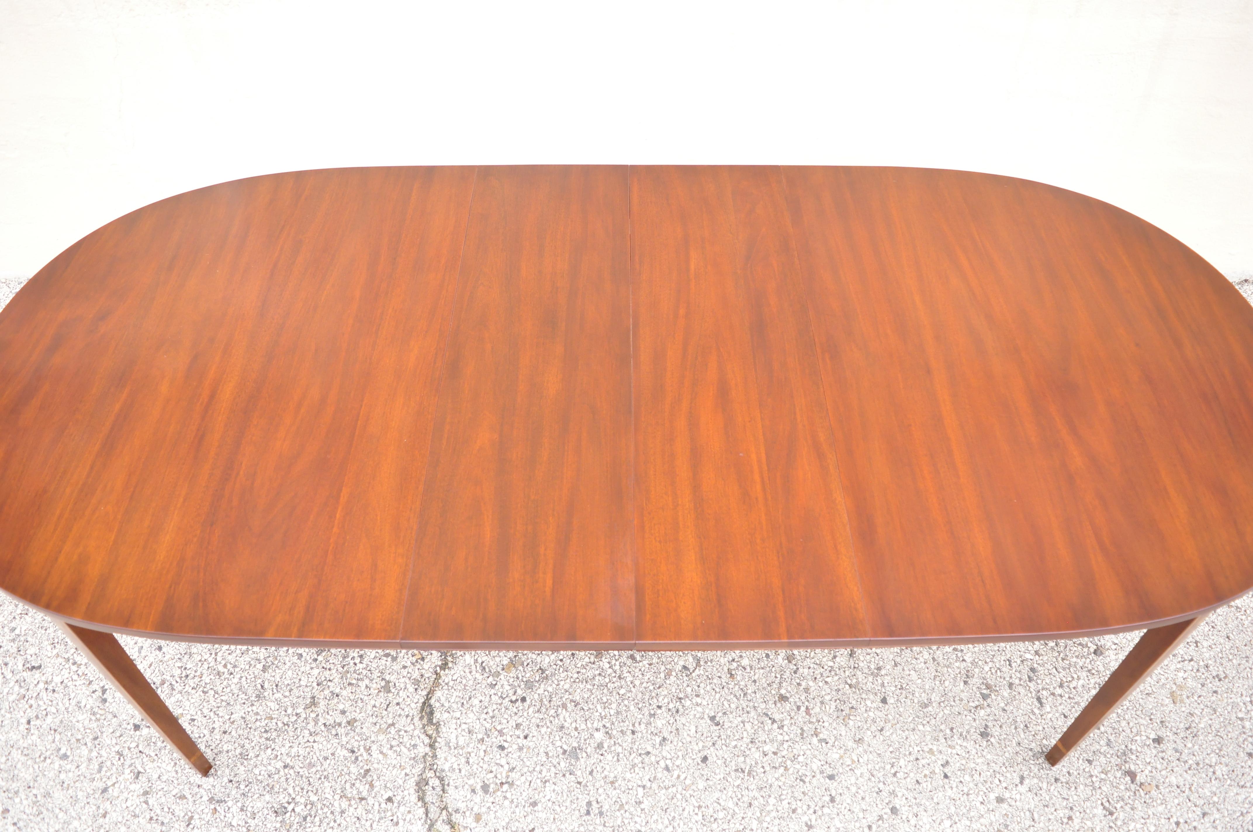 henkel harris mahogany dining table
