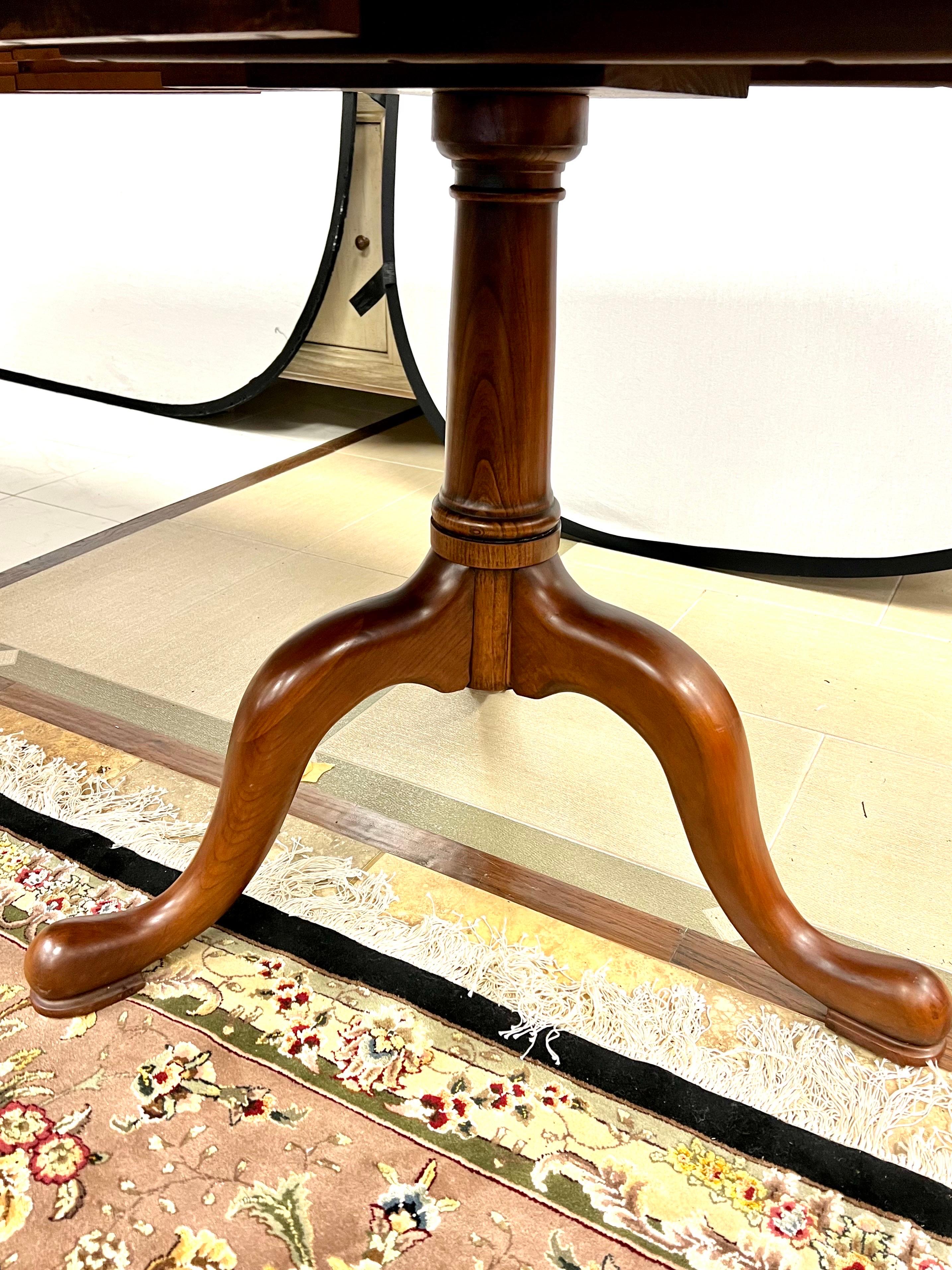Henkel Harris Queen Anne Double Pedestal Cherry Dining Room Table Expandable  2