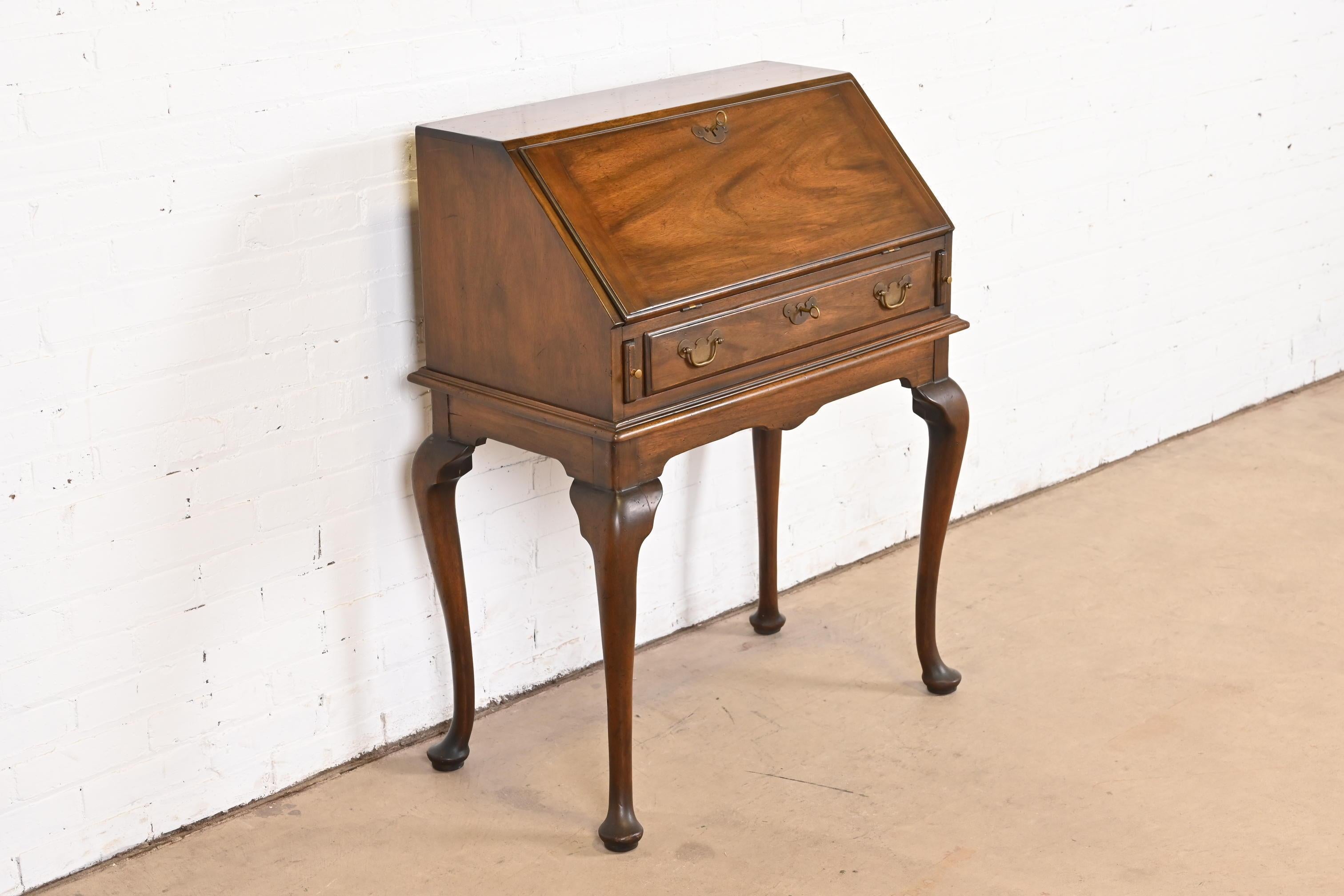 American Henkel Harris Queen Anne Lady Astor Solid Mahogany Slant Front Writing Desk For Sale