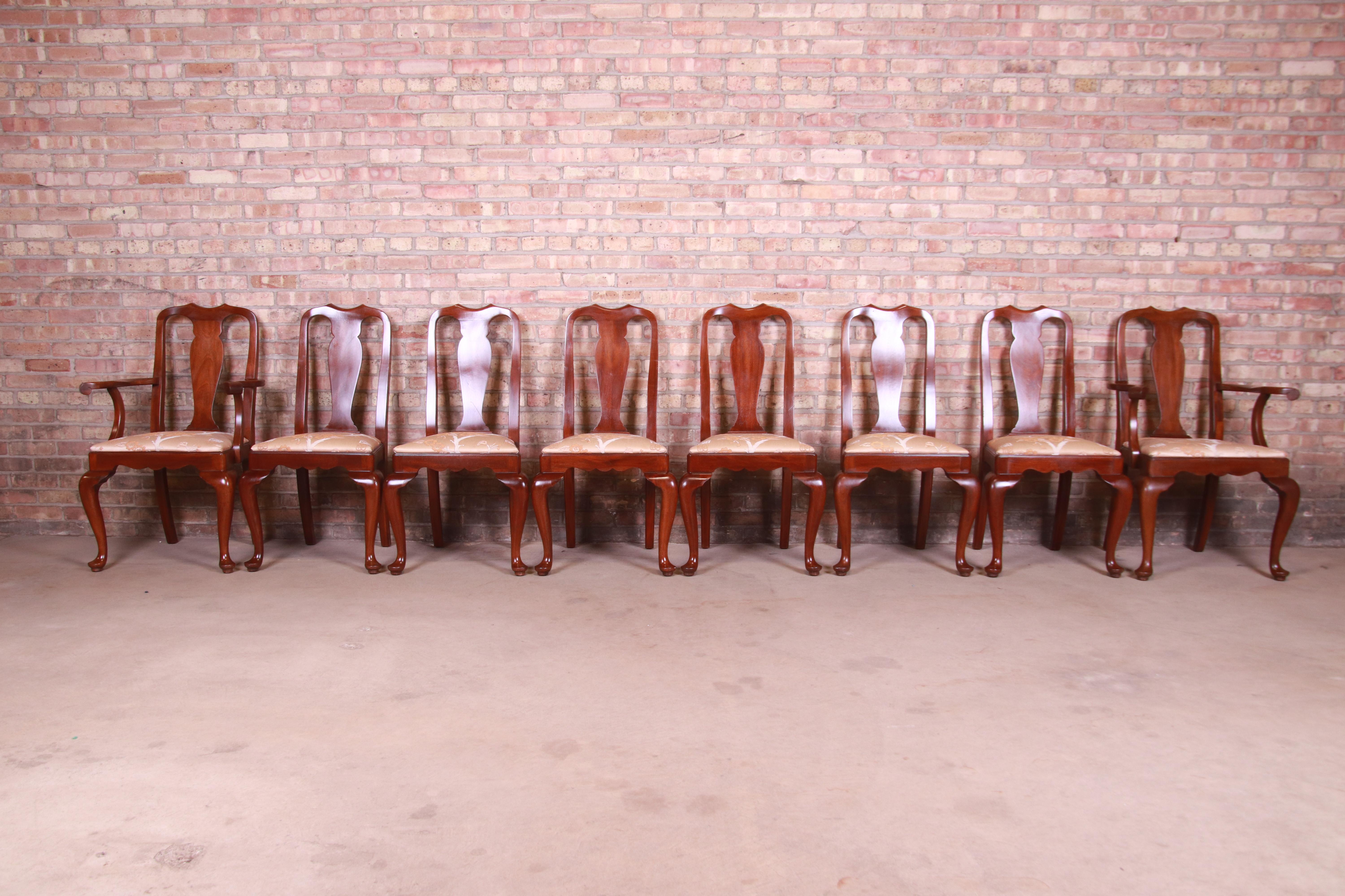 American Henkel Harris Queen Anne Mahogany Dining Chairs, Set of Eight