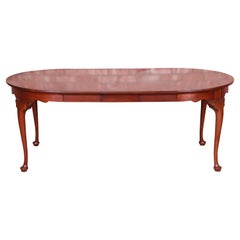 Henkel Harris Queen Anne Mahogany Extension Dining Table
