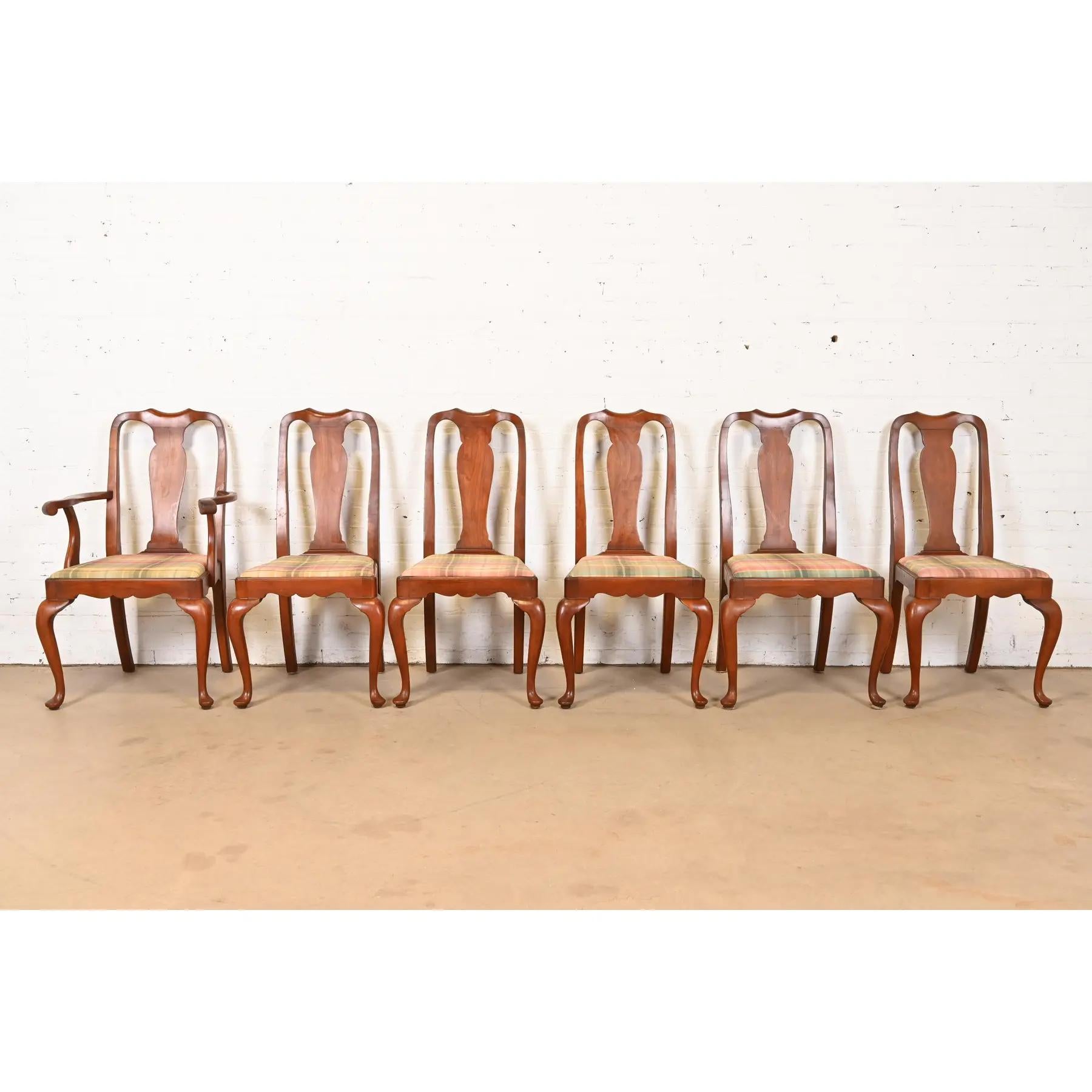 Henkel Harris Queen Anne Esszimmerstühle aus massivem Kirschbaumholz, Sechser-Set (Georgian) im Angebot