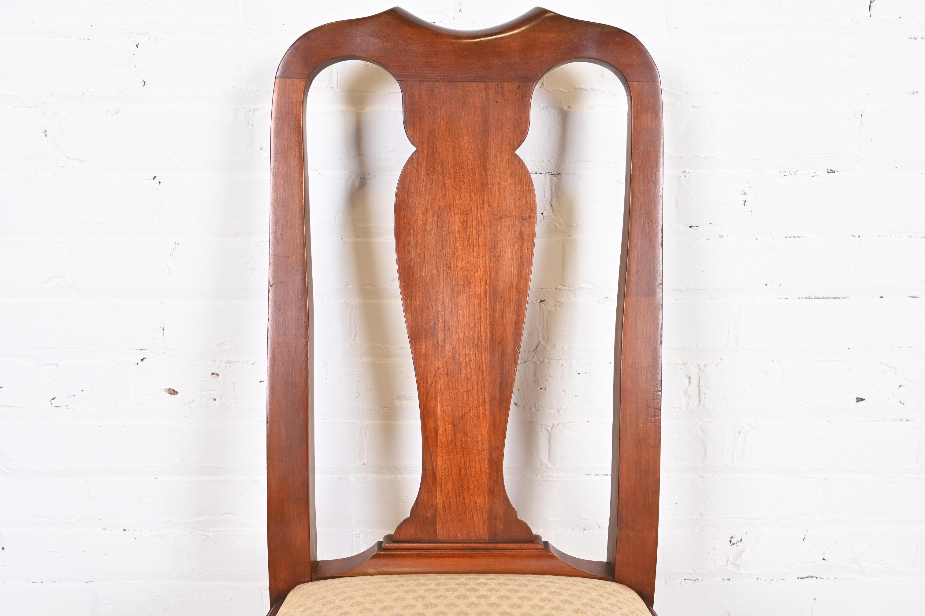 Henkel Harris Queen Anne Solid Cherry Wood Dining Chairs, Set of Ten 3