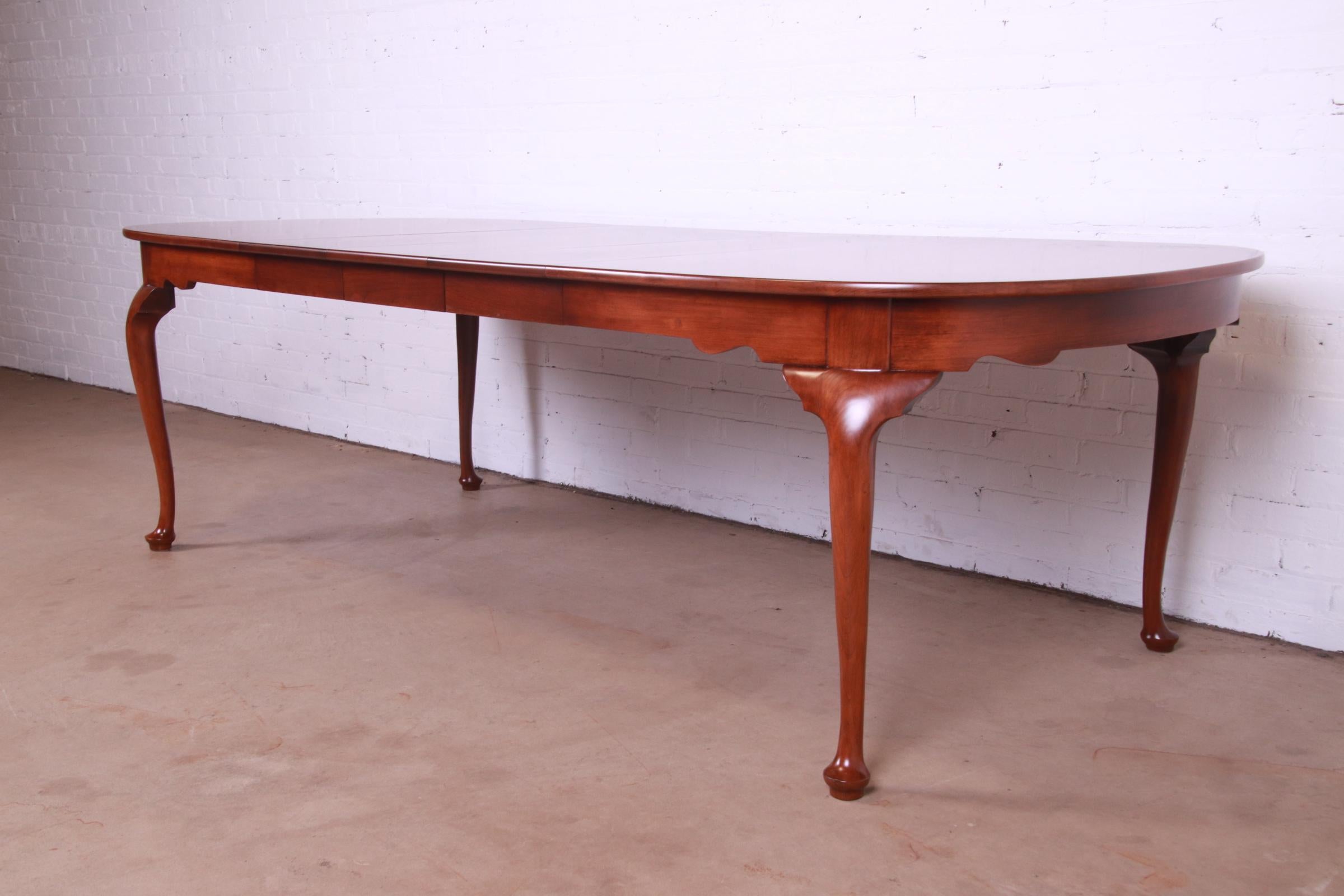 20th Century Henkel Harris Queen Anne Solid Cherry Wood Extension Dining Table