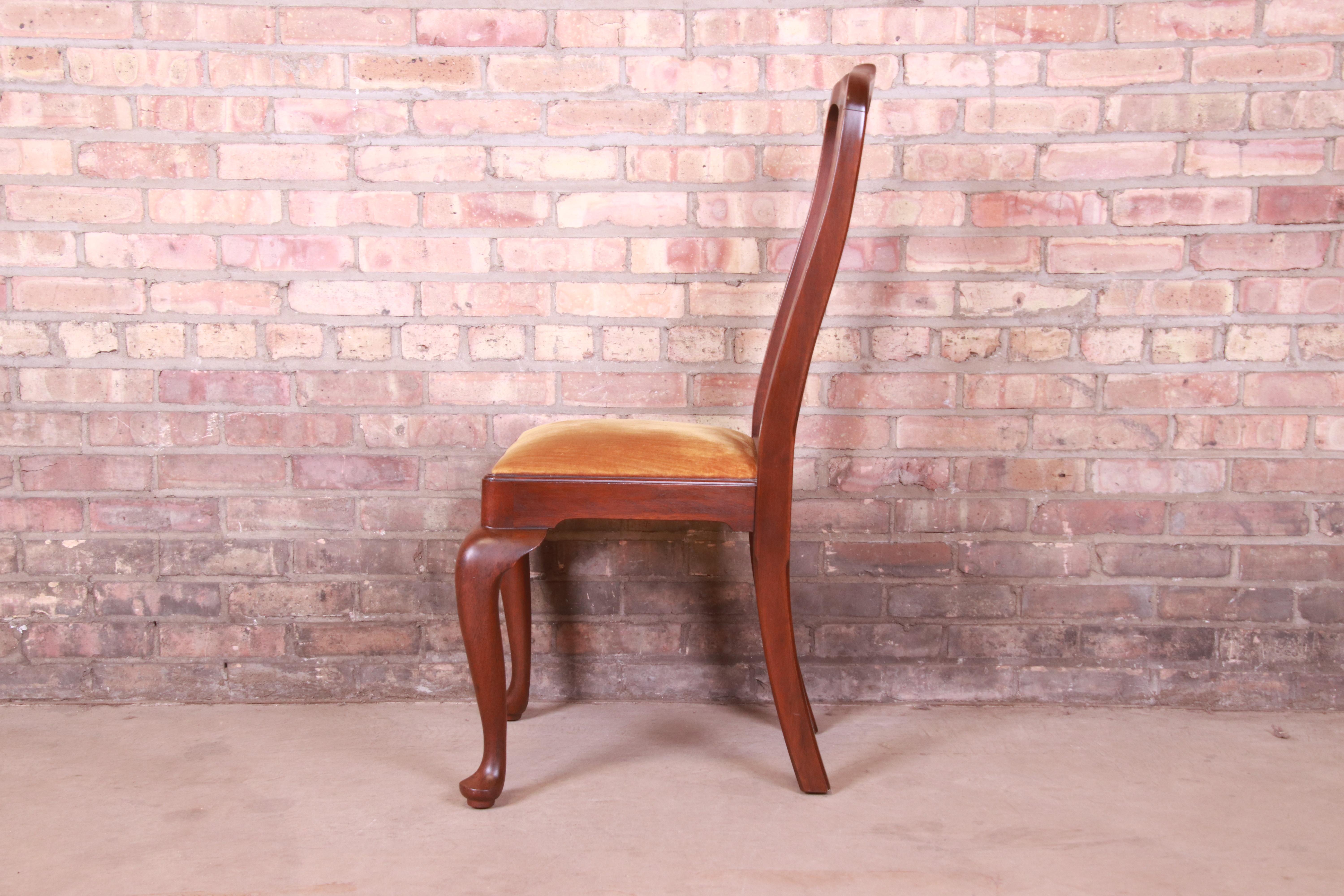 Henkel Harris Queen Anne Solid Mahogany Dining Chairs, Set of Twelve 7