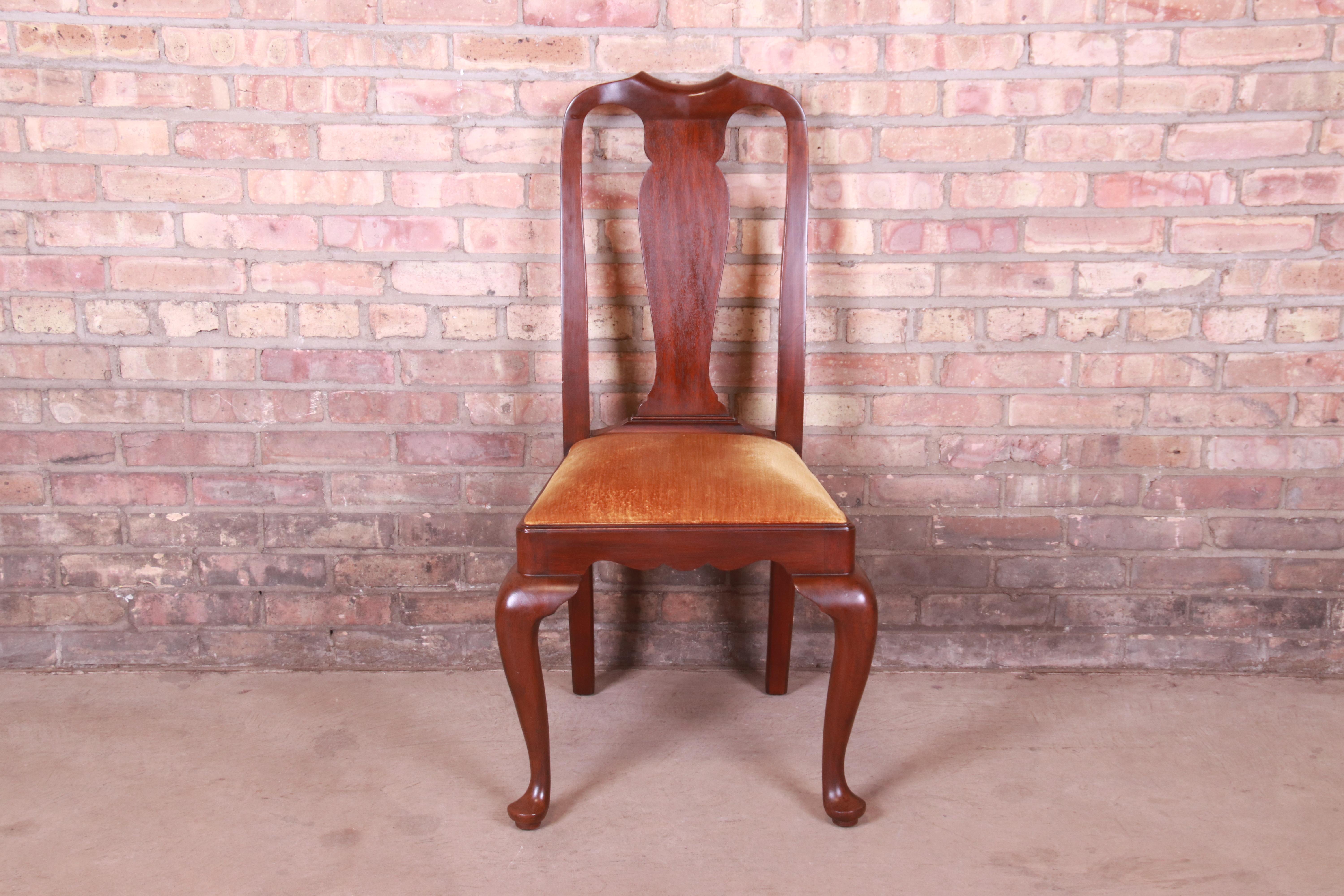 Henkel Harris Queen Anne Solid Mahogany Dining Chairs, Set of Twelve 3