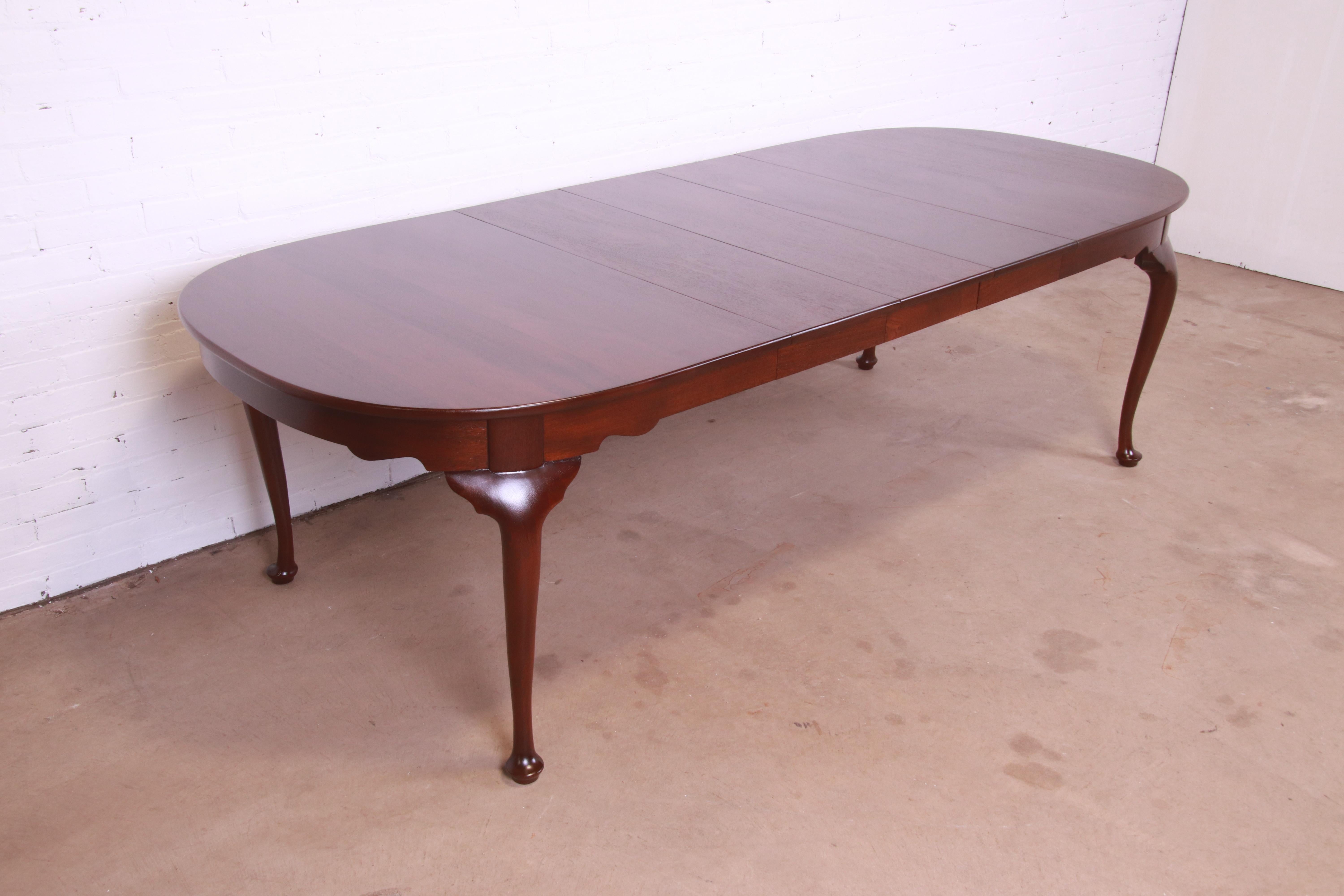 20th Century Henkel Harris Queen Anne Solid Mahogany Extension Dining Table, Newly Refinished