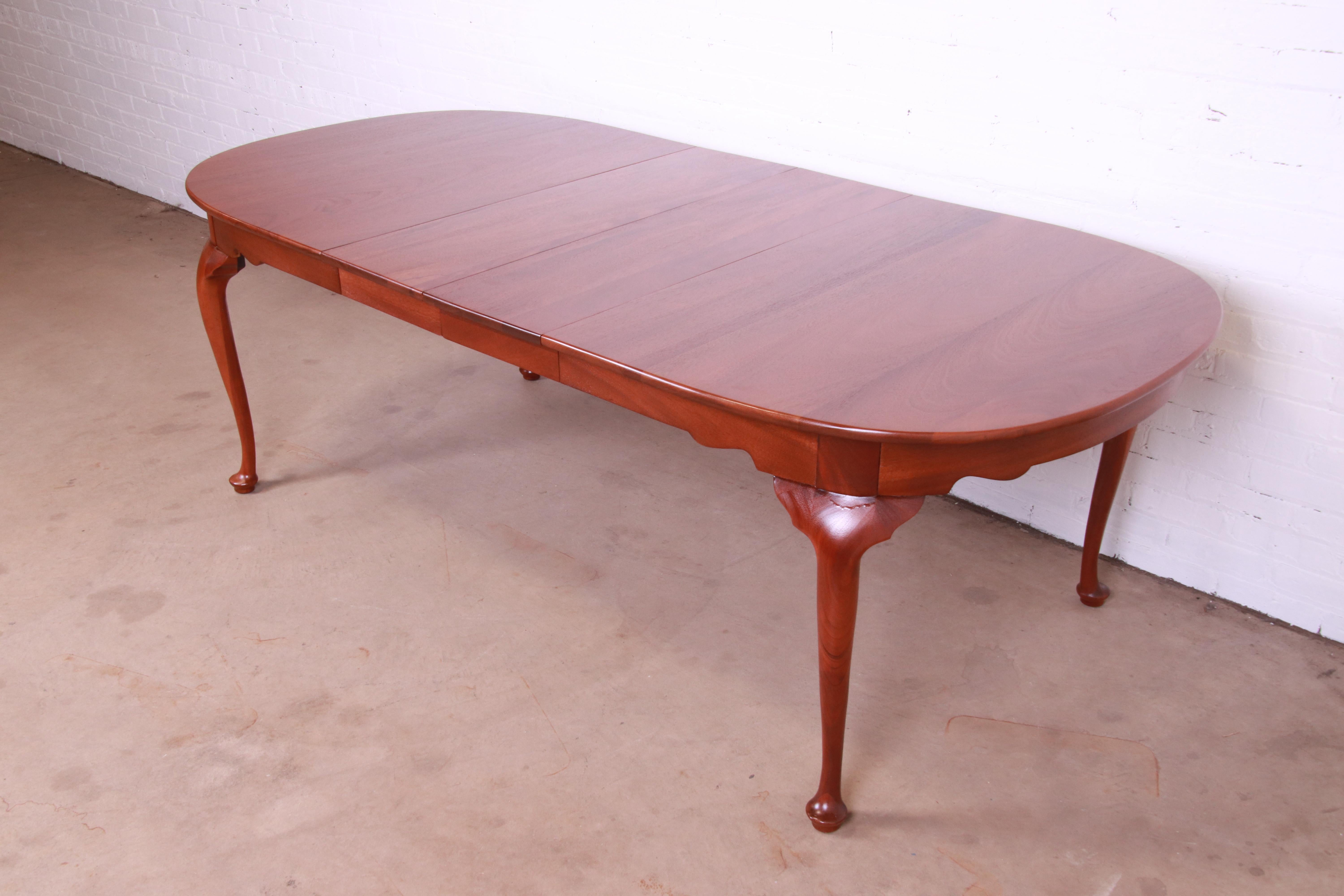 American Henkel Harris Queen Anne Solid Mahogany Extension Dining Table, Newly Refinished For Sale