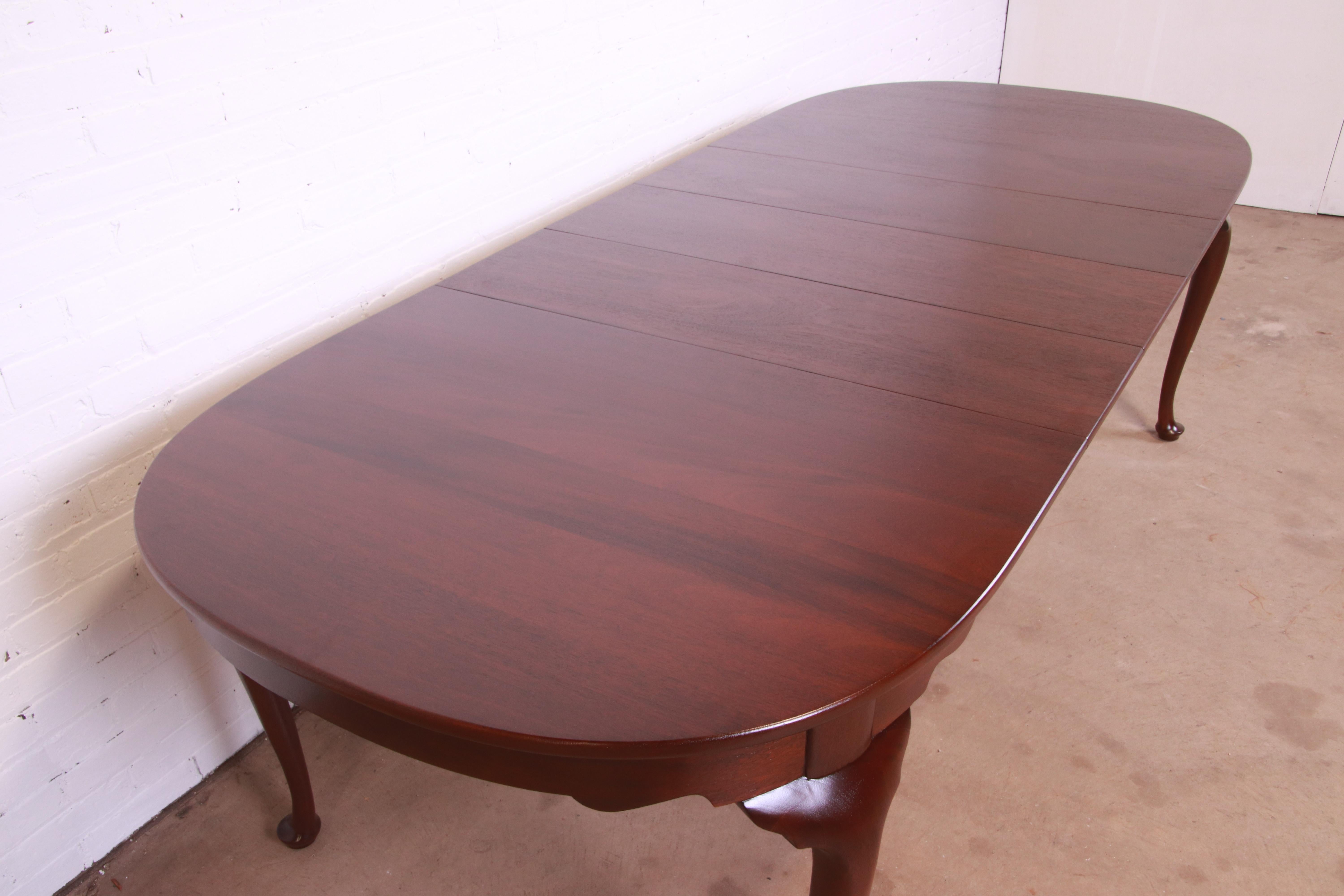 Henkel Harris Queen Anne Solid Mahogany Extension Dining Table, Newly Refinished 3
