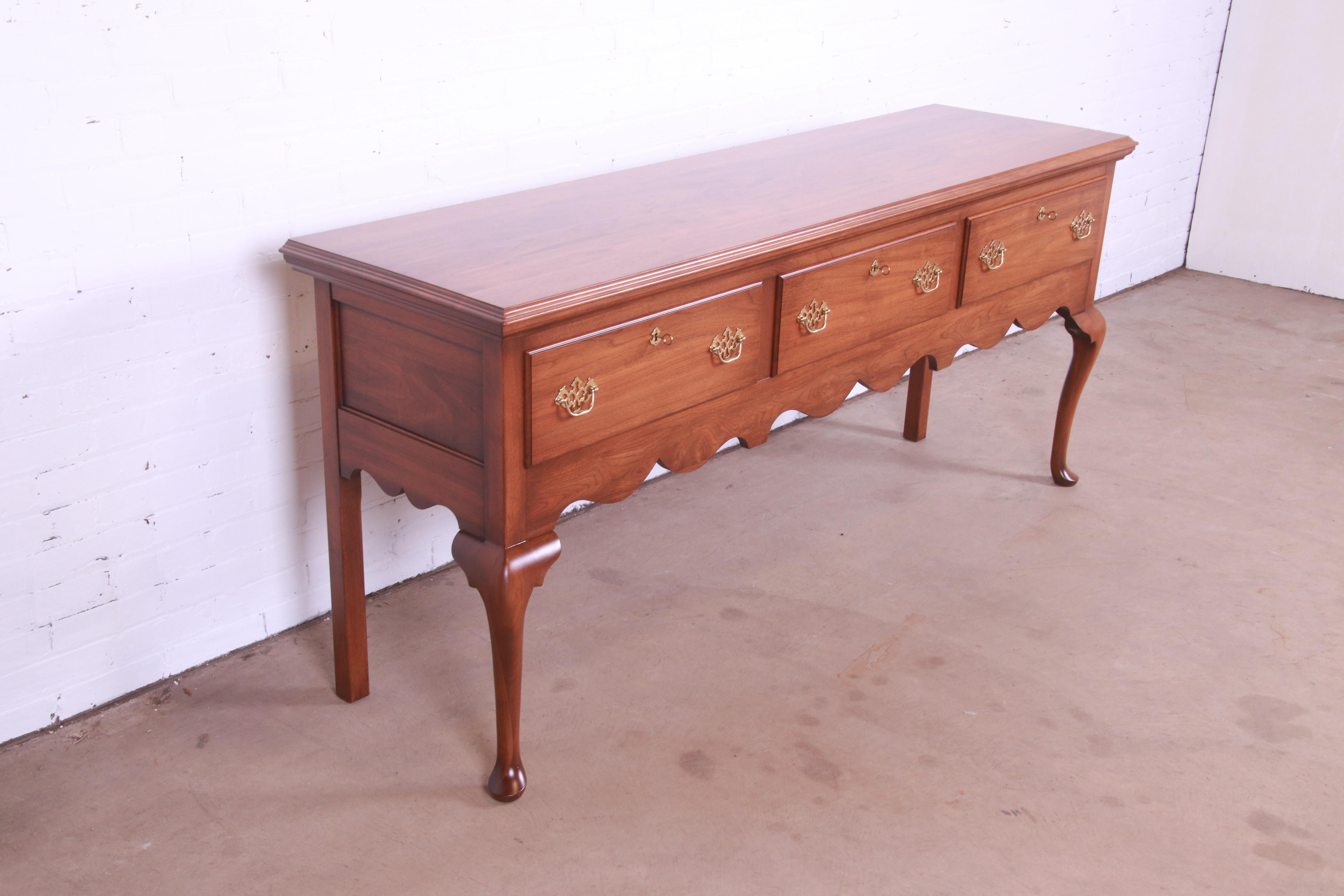 queen anne style sideboard