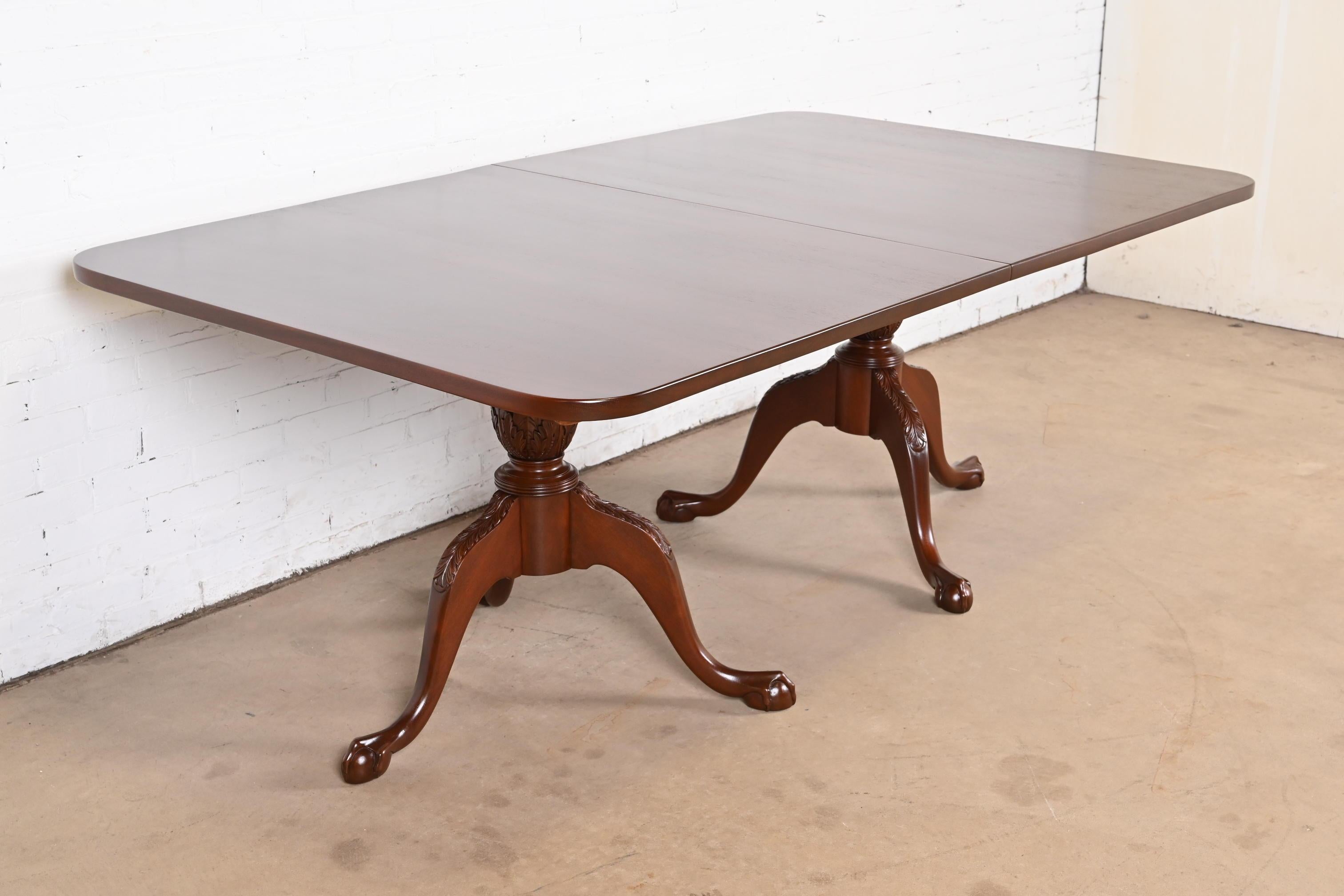 Henkel Harris Style Chippendale Mahogany Double Pedestal Dining Table, Restored For Sale 8