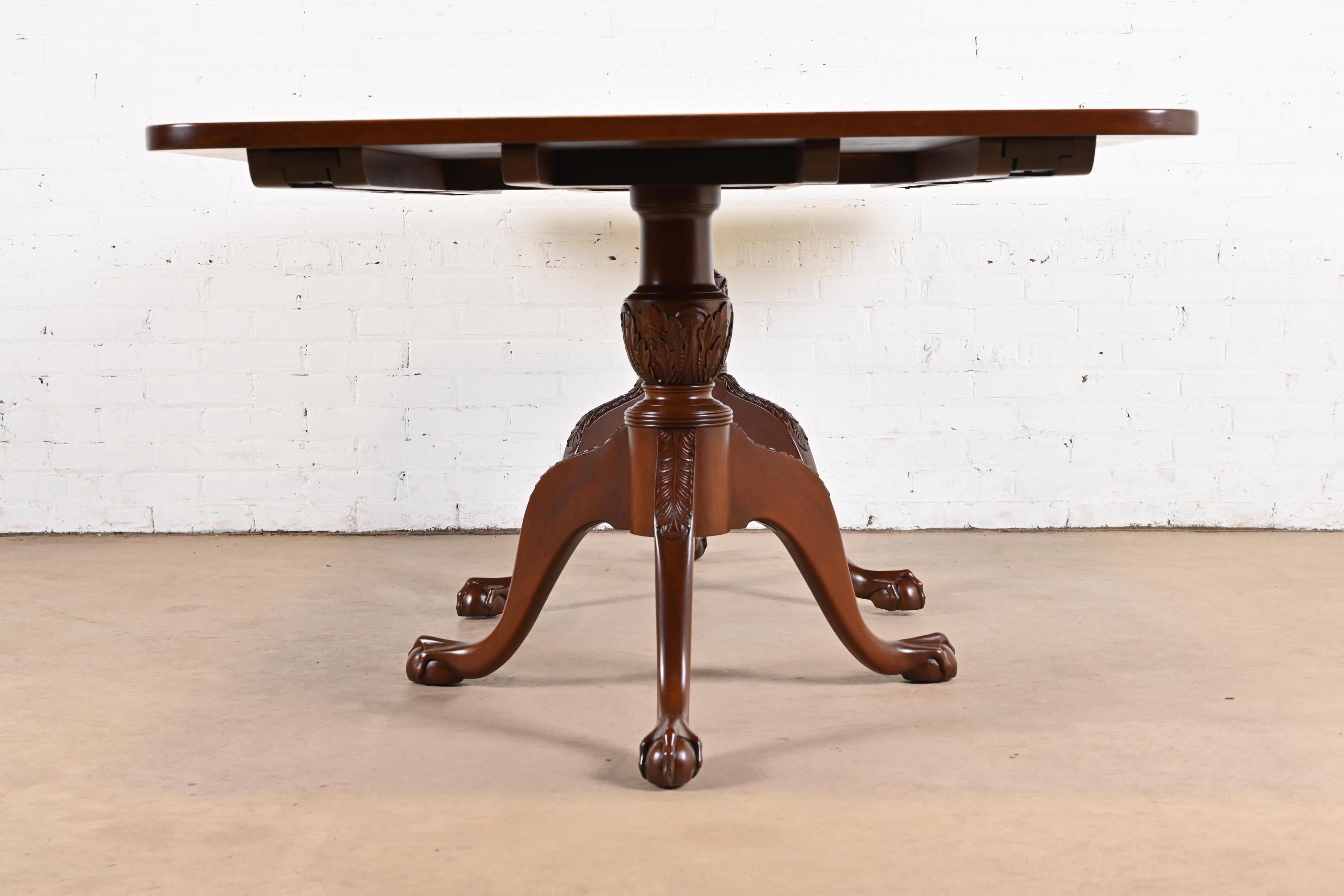 Henkel Harris Style Chippendale Mahogany Double Pedestal Dining Table, Restored For Sale 14