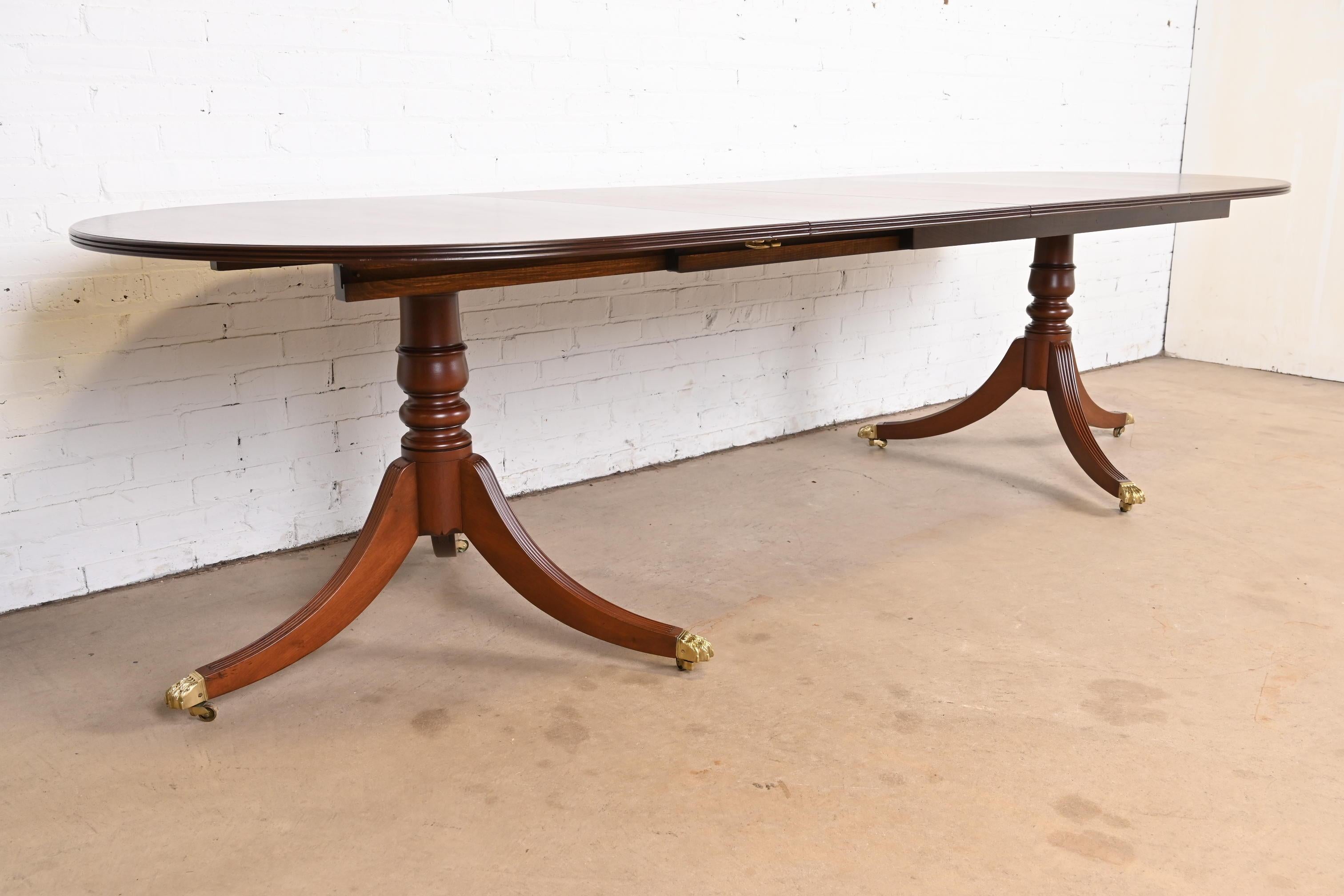 Henkel Harris Style Georgian Mahogany Double Pedestal Dining Table, Refinished 1