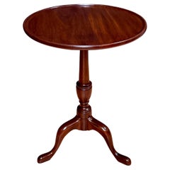 Henkel Harris Virginia Galleries Mahogany Pedestal Side Table