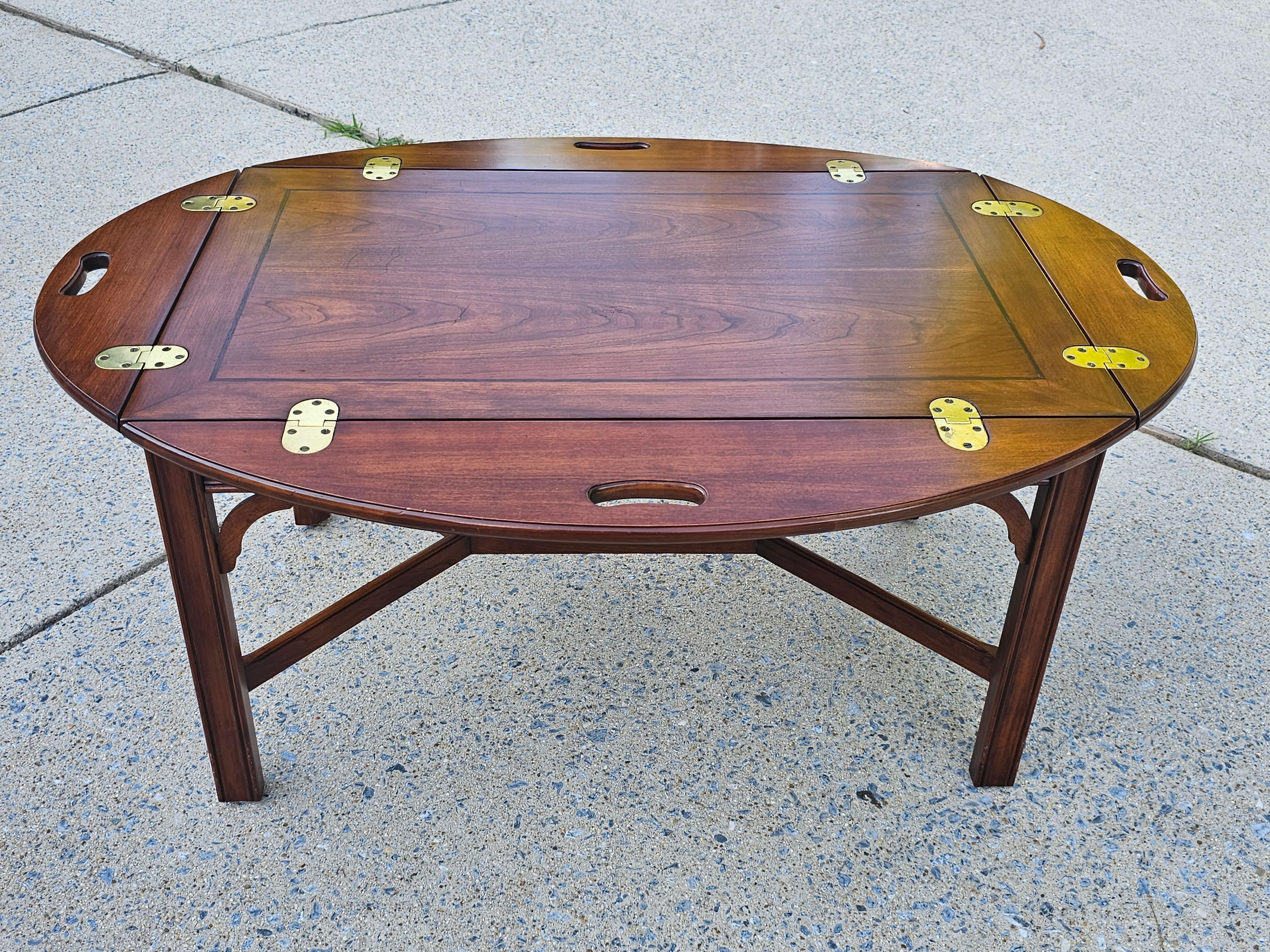 American Henkel Harris Wild Black Cherry Butler's Cocktail / Coffee Table For Sale