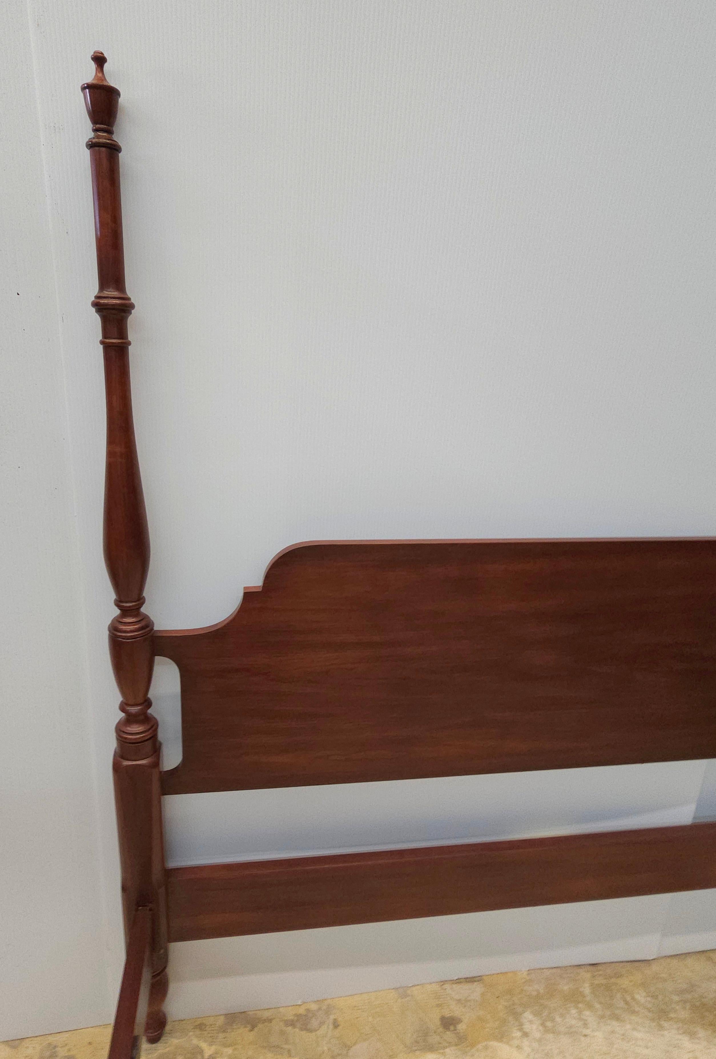Henkel Harris Wild Black Cherry Semi Poster Queen Size Bed For Sale 5