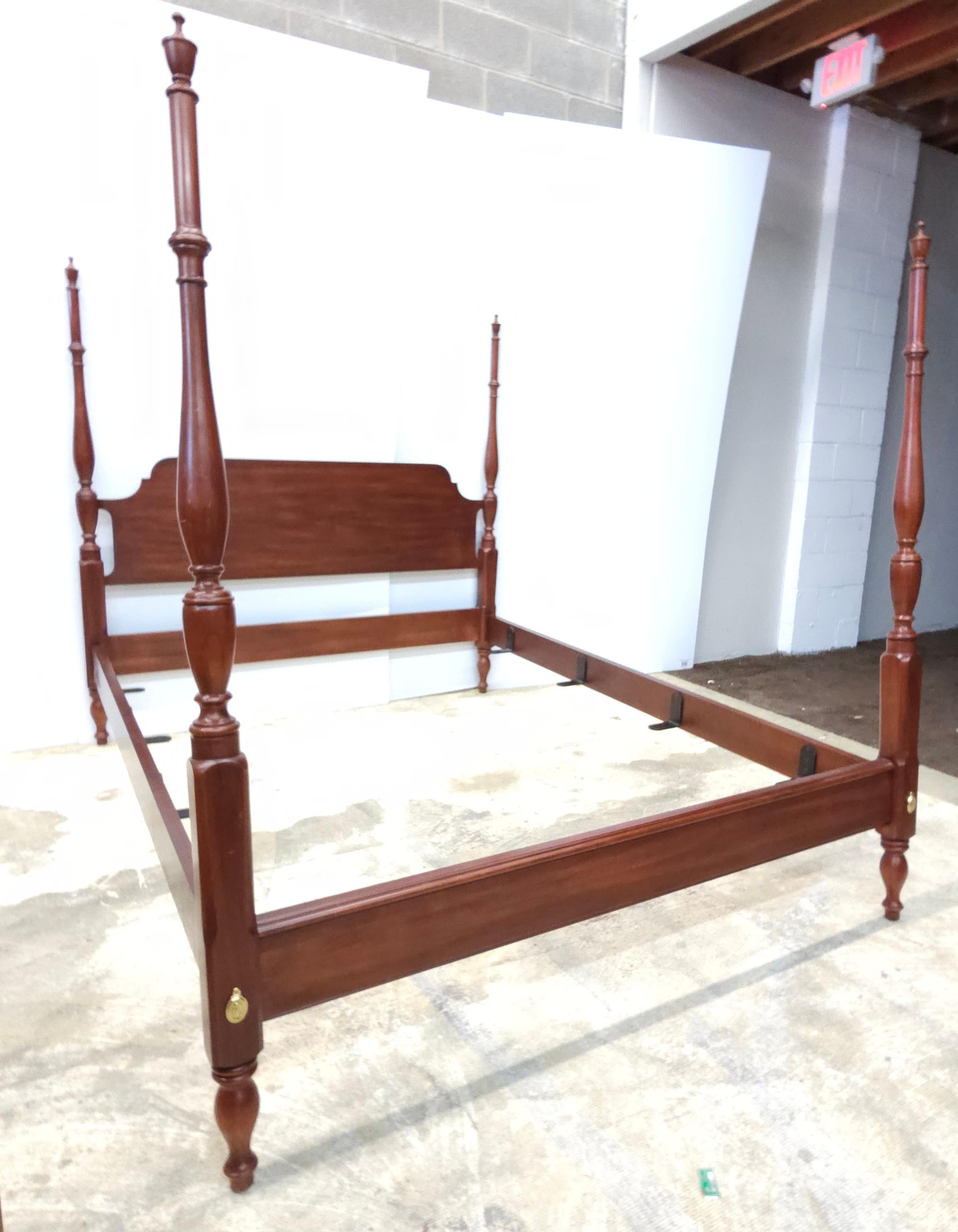 Henkel Harris Wild Black Cherry Semi Poster Queen Size Bed For Sale 6