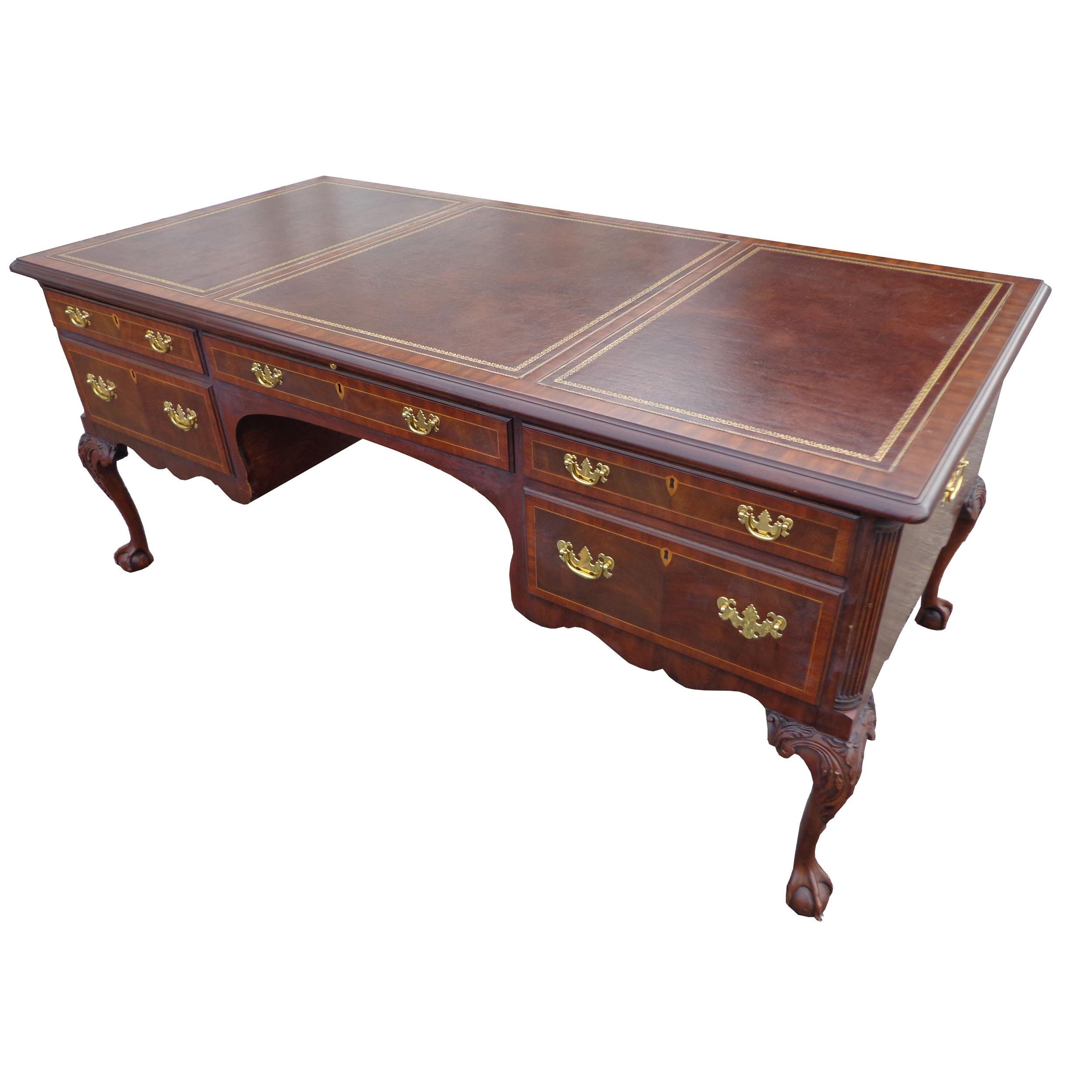 Henkel Moore Chippendale Mahogany Leather Top Ball and Claw Executive Desk In Good Condition For Sale In Pasadena, TX