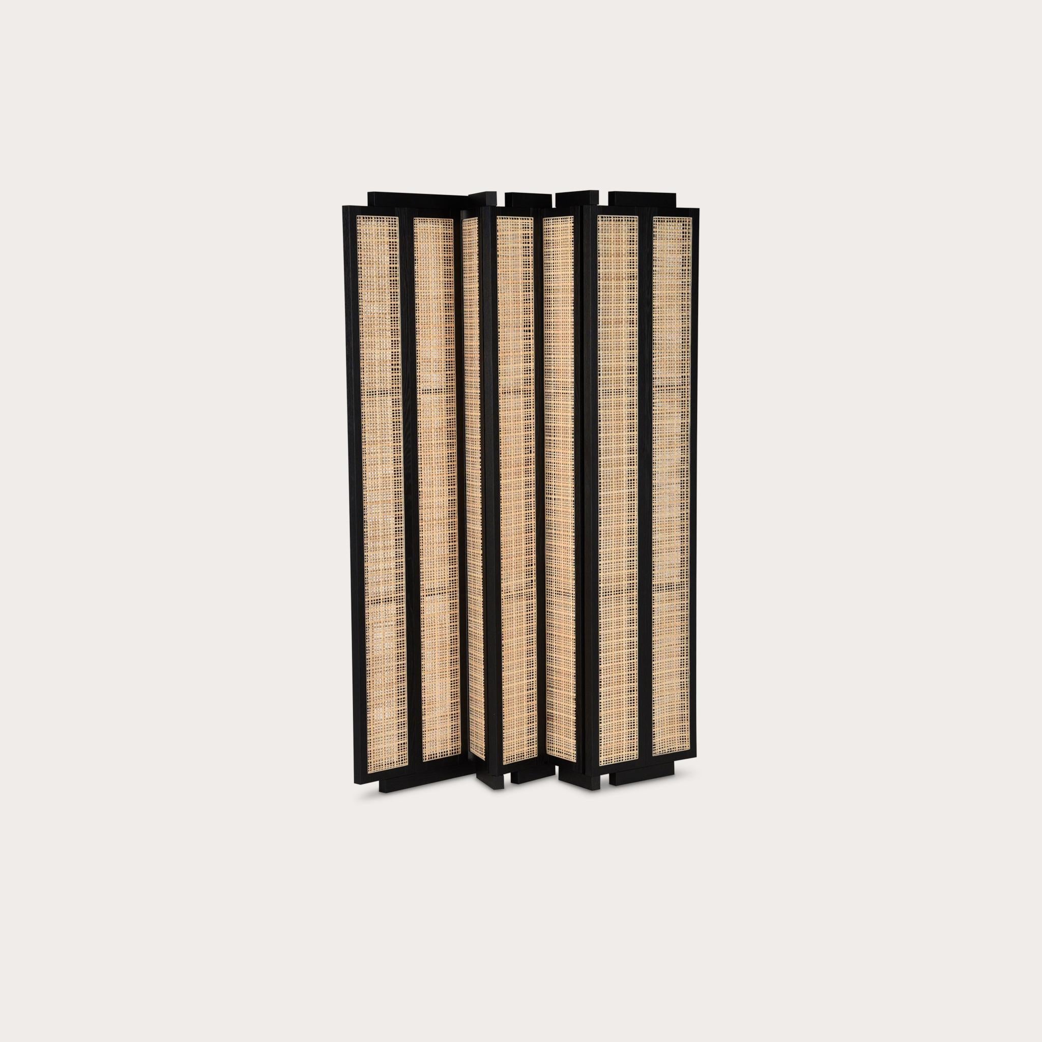 Henley Street Paravant by Yabu Pushelberg in Solid Oak Frame with Natural Cane In New Condition For Sale In Toronto, ON