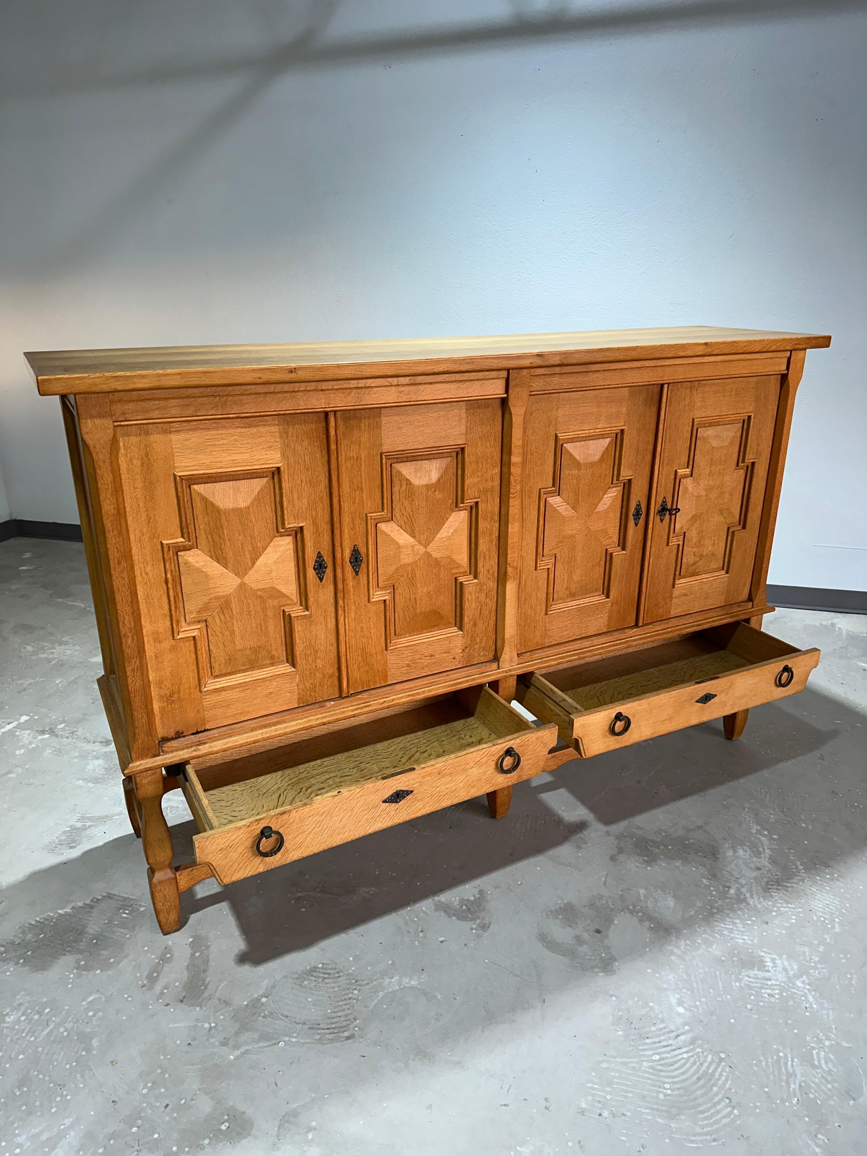Henning Kjaernulf 1970’s Danish Oak Carved Brutalist Sideboard In Good Condition In Lutz, FL