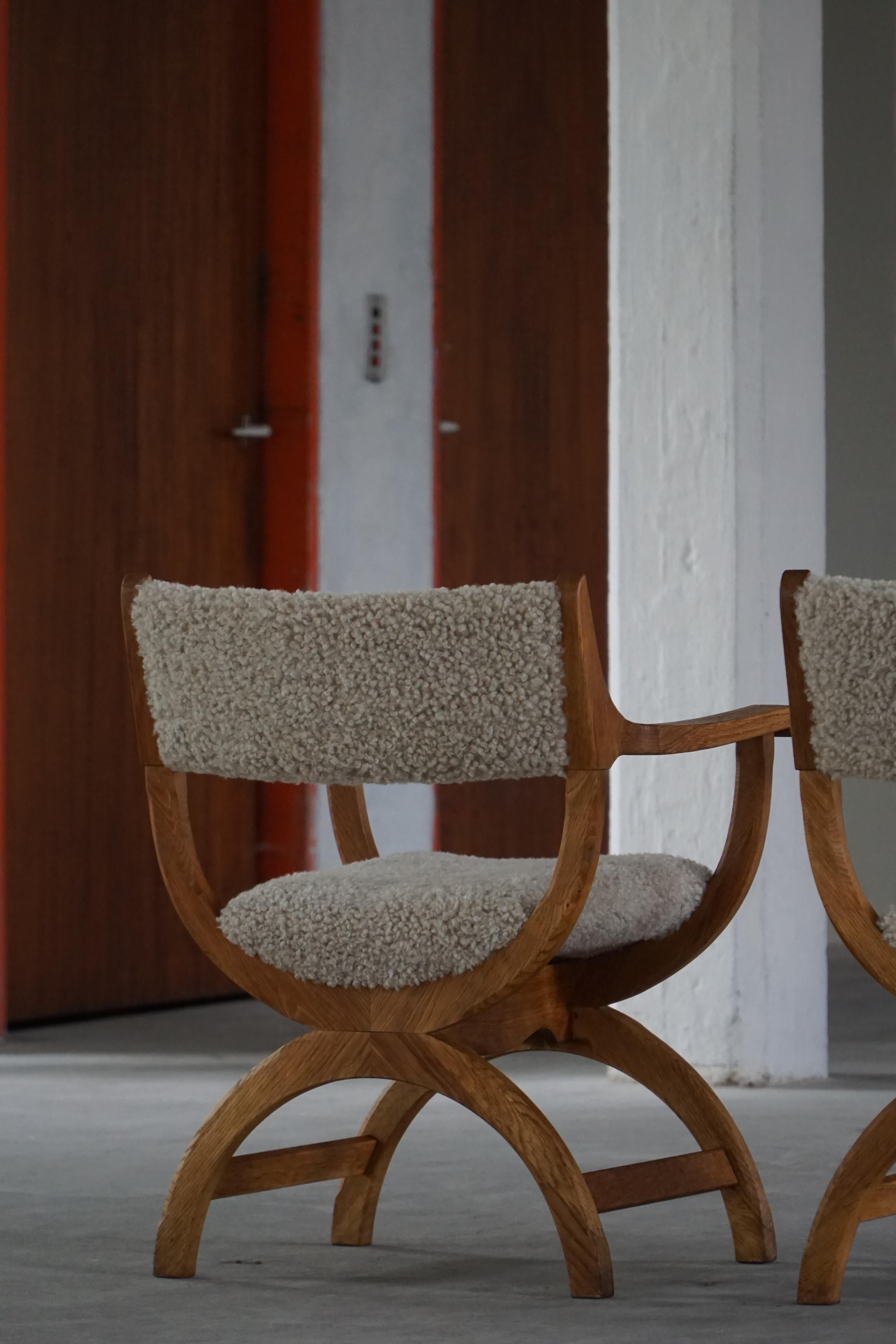 Henning Kjærnulf, Poltrona in Oak e lana d'agnello, modello 