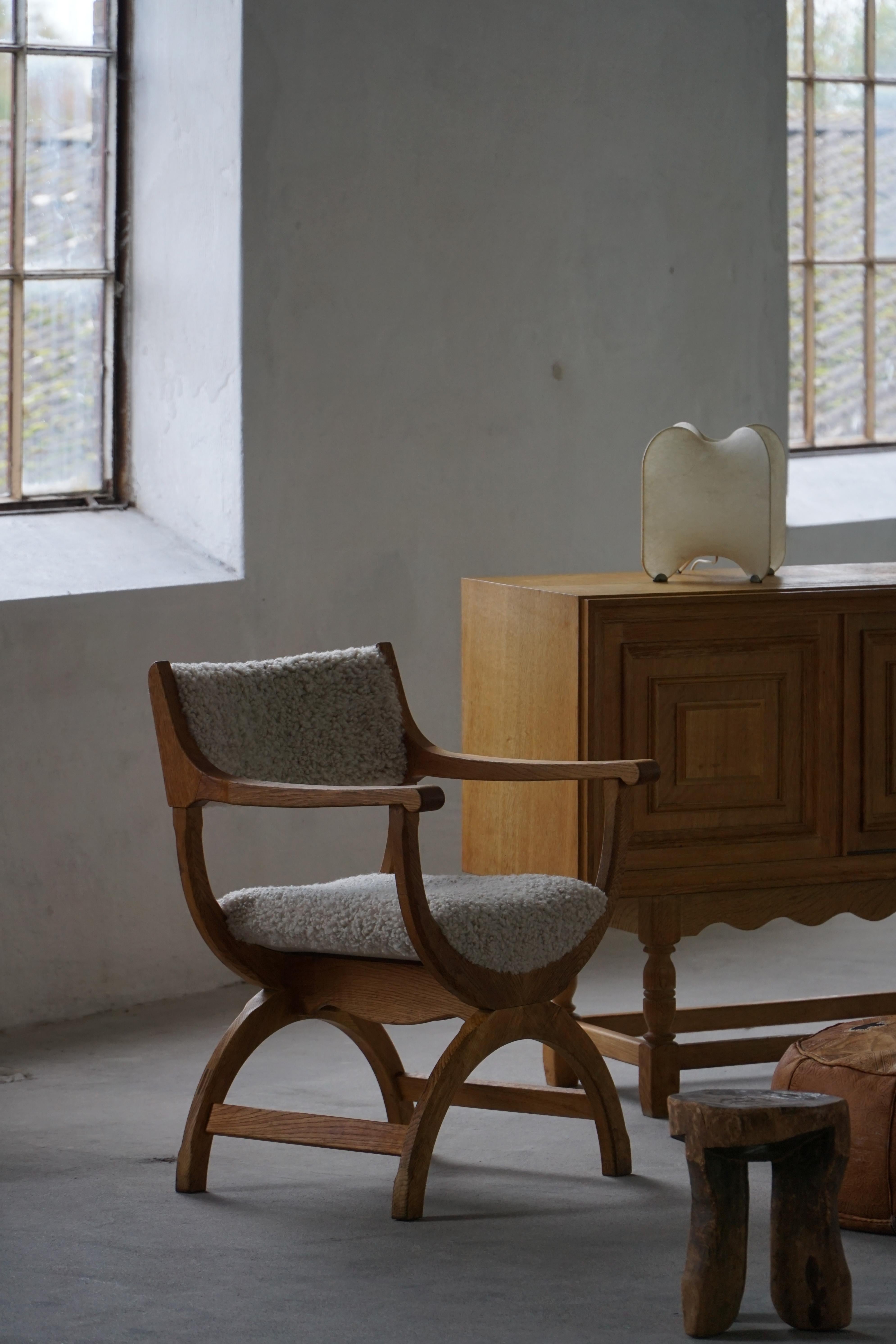 Henning Kjærnulf, Poltrona in Oak e lana d'agnello, modello 