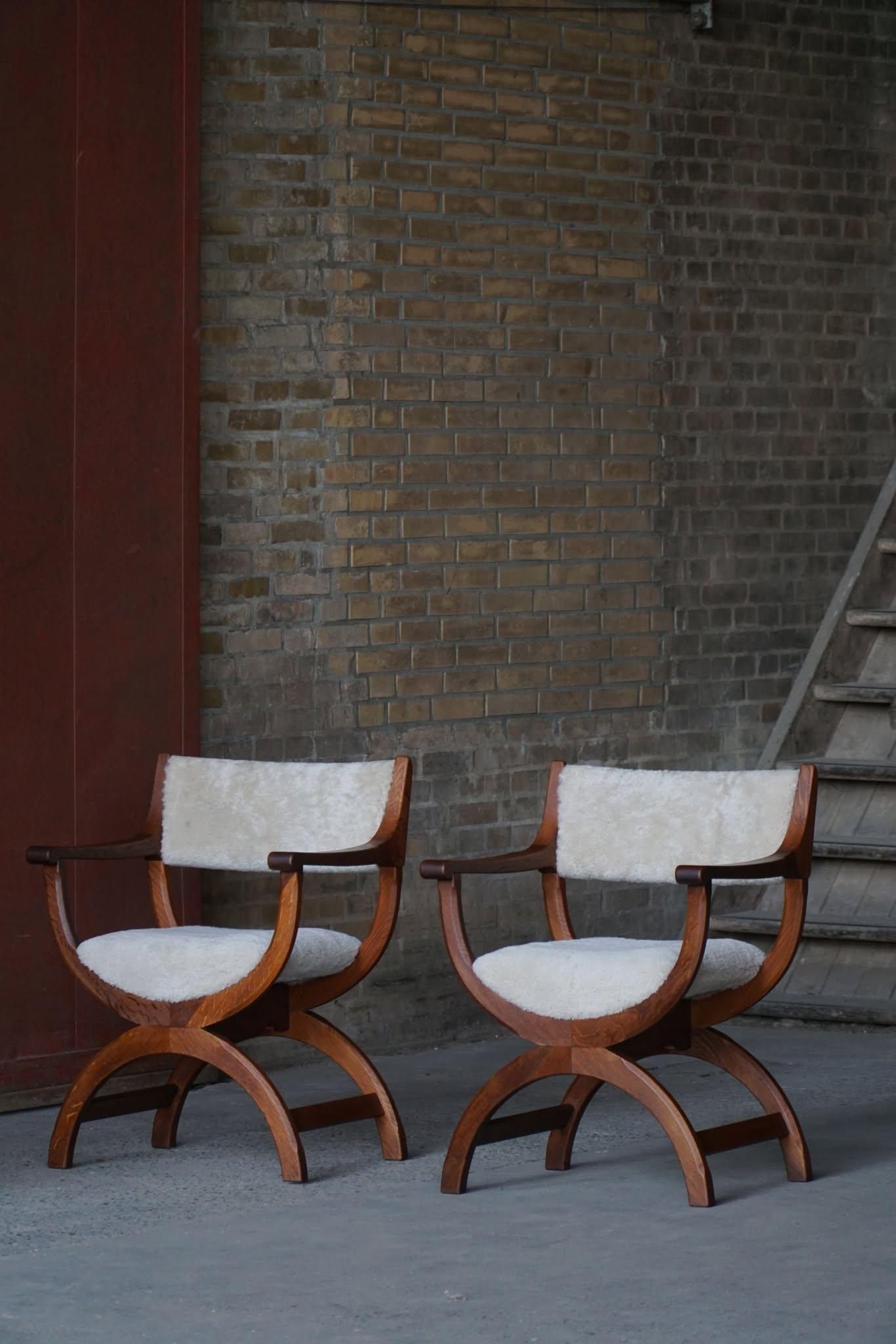 Henning Kjærnulf, fauteuils en Oak et laine d'agneau, Model No. en vente 8
